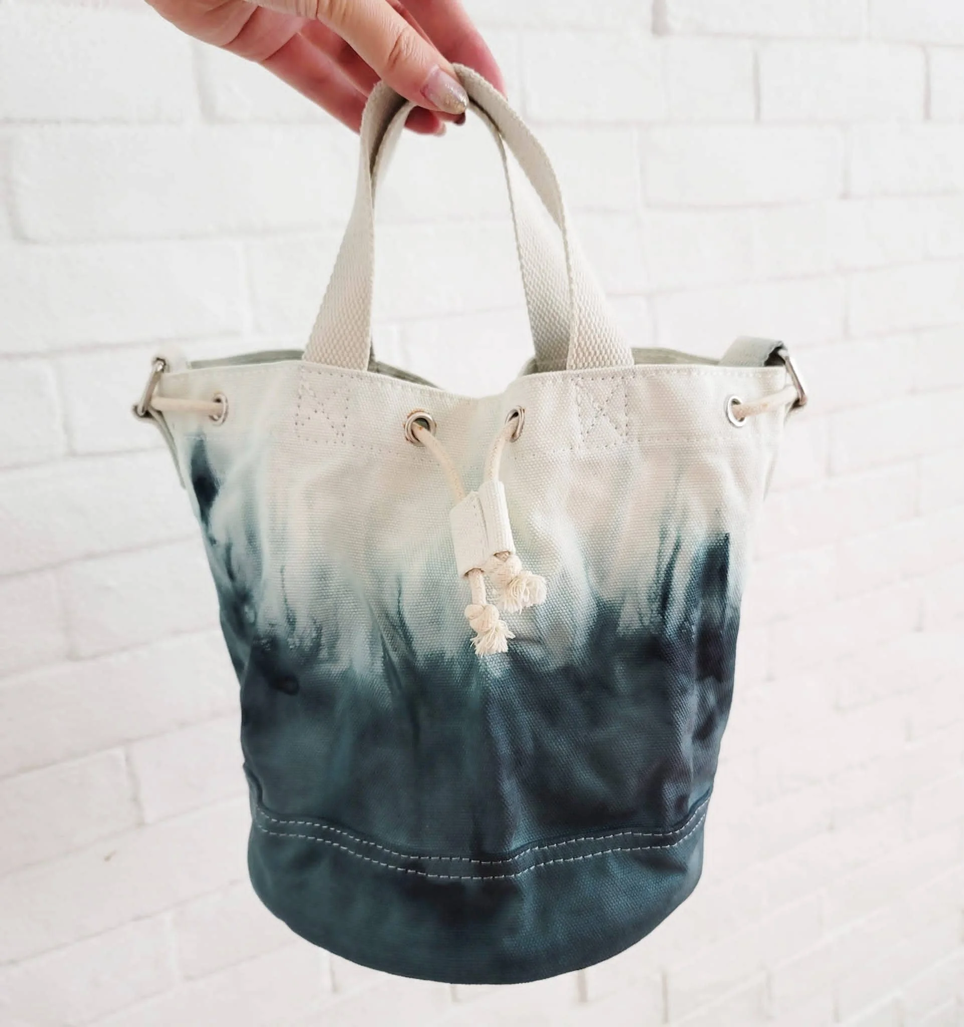 Tie-dye bag · 紮染袋