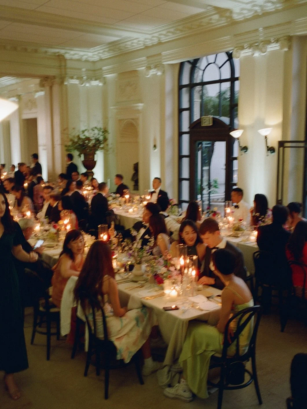 The dreamiest dinner party. 

Wedding Planning: @willaviaweddingco
Photography: @sincerelysini
Videography: @choeey_
Beauty: @chialimengartistry, @dreamcatcherartistry
Cake: @dore.cakesf
Catering &amp; Bar: @fraichecatering
Gelato: @sfgelateria
Flora