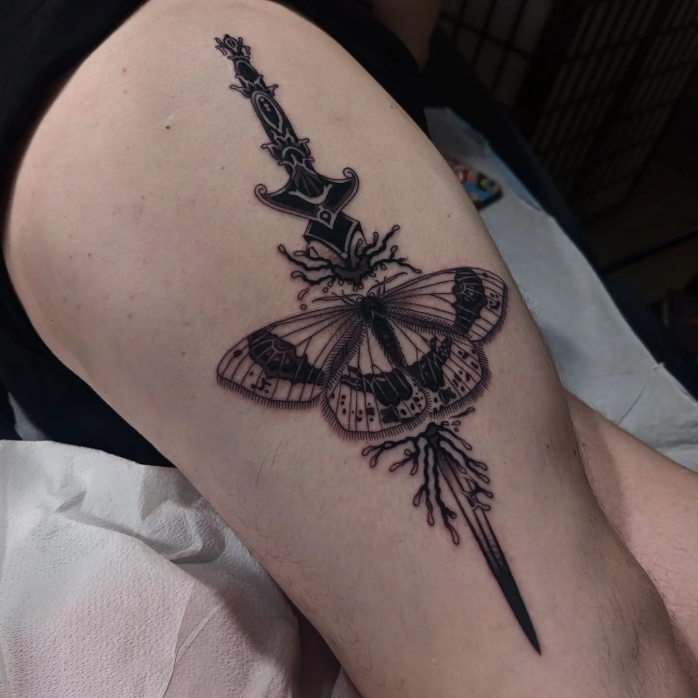 Really fun one today. Swipe for a similar one that's available to tattoo in color or black and grey.