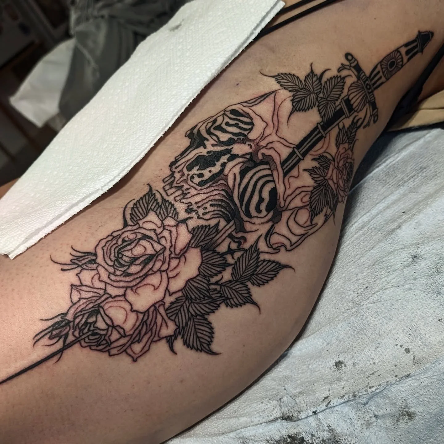 Great start to this big dagger today. Thank you Annie!