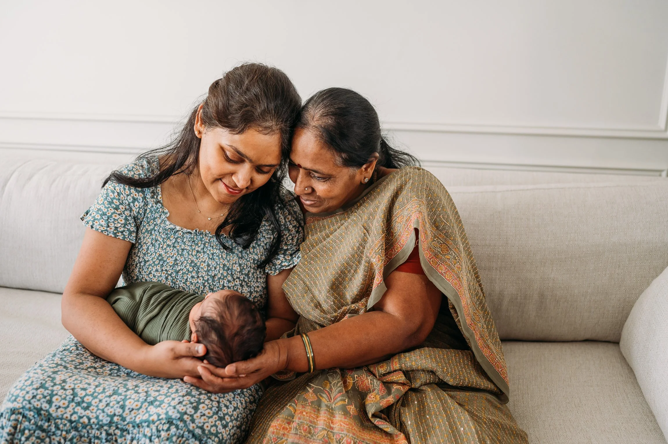 Why I Love When Grandparents Are Present at Your Newborn Session | new jersey newborn photographer