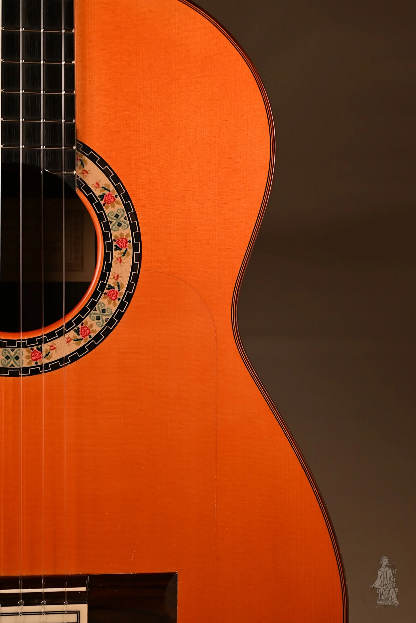 2002 hermanos conde classical guitar close up of tap plate