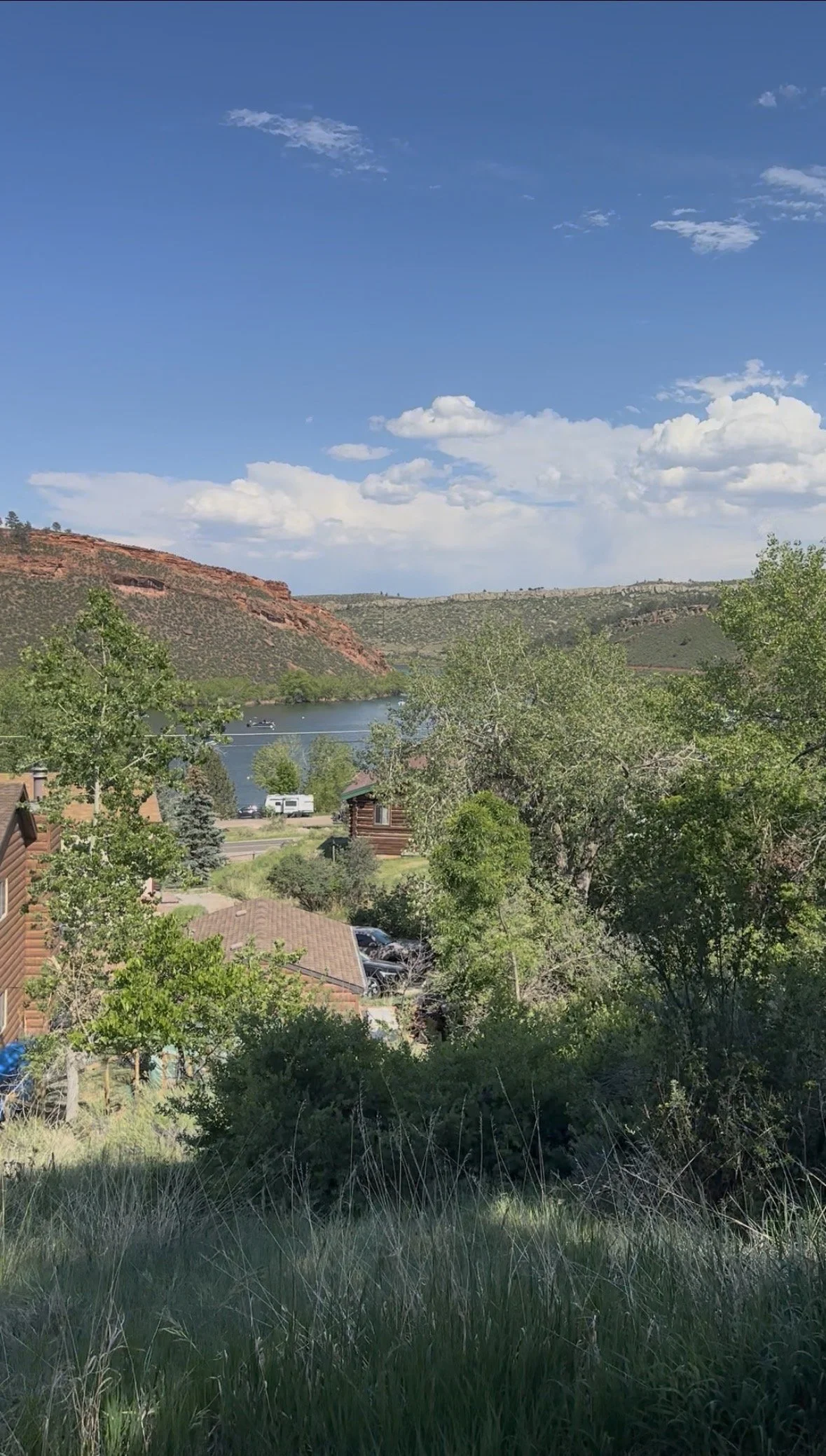 A Night of Magic at Horsetooth Reservoir: Graduation Party Entertainment in Fort Collins