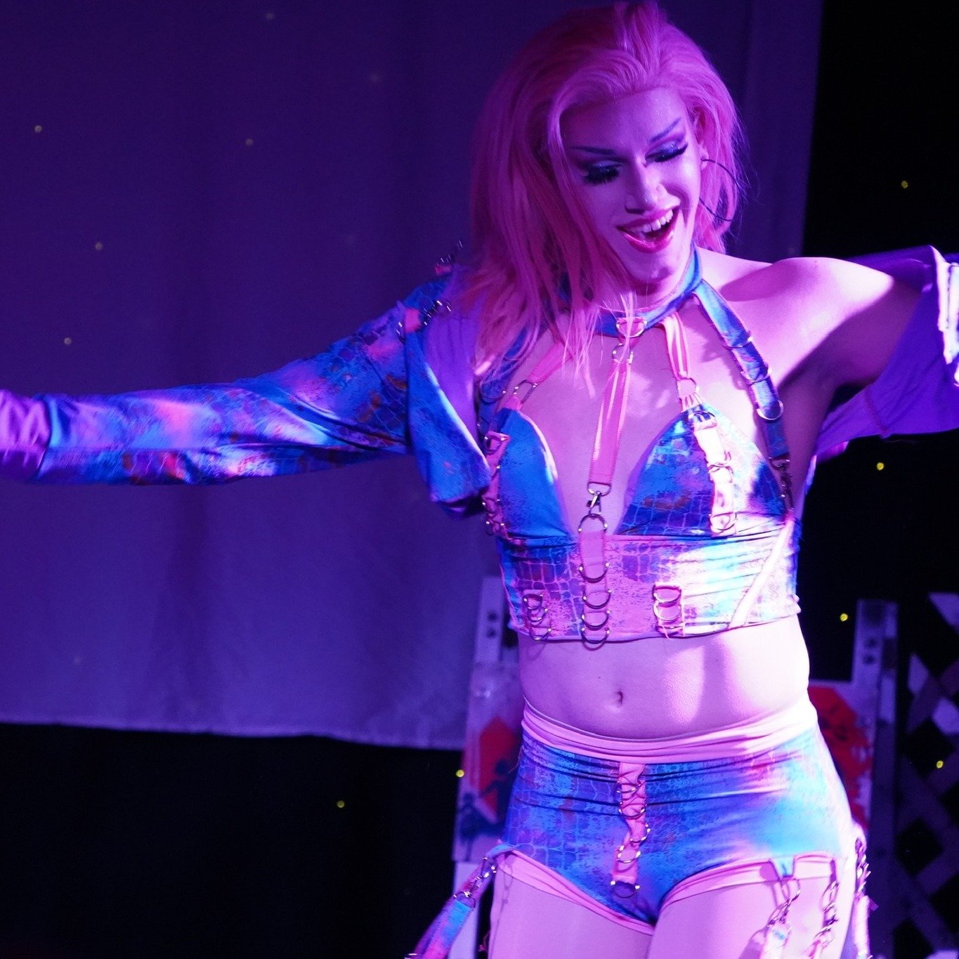 Have you heard?! @begaydocrimepgh is becoming the Pittsburgh Queer Arts Fund in the coming year! 🎨💸 We're excited to start this new chapter as we venture to bring access to queer entertainers across the Pittsburgh Region. For more information, visi