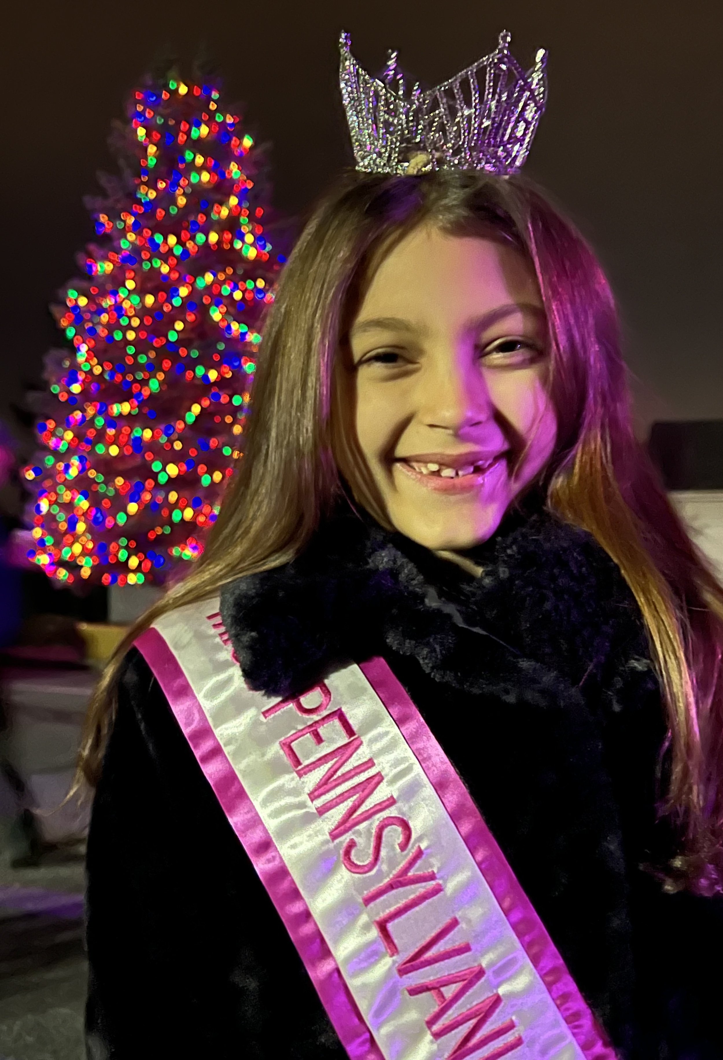 Volunteering at the Upper Nazareth Christmas Tree Lighting