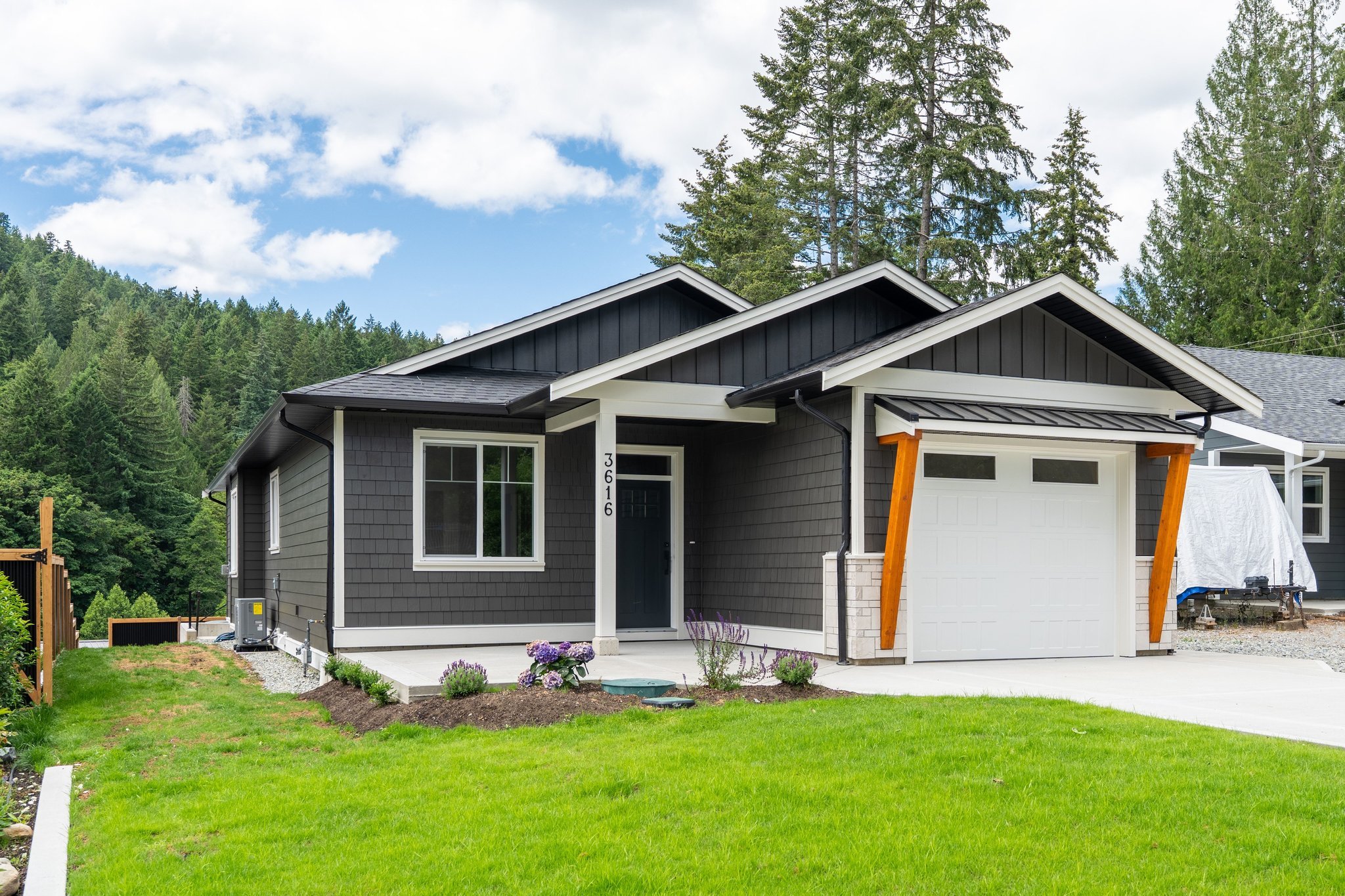 3616 Princess Ave, Cobble Hill, BC V8H0A4