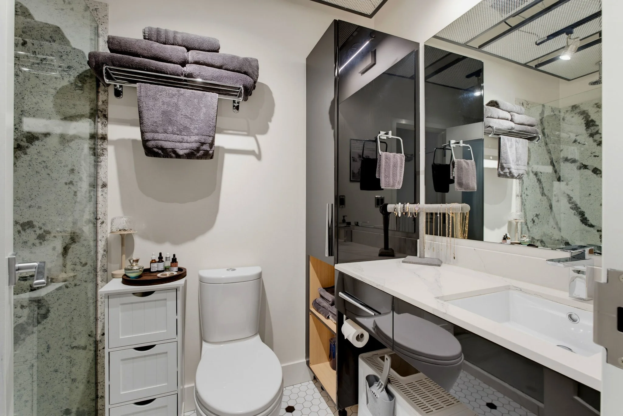 011_322-1029-viewst-11_205.jpg