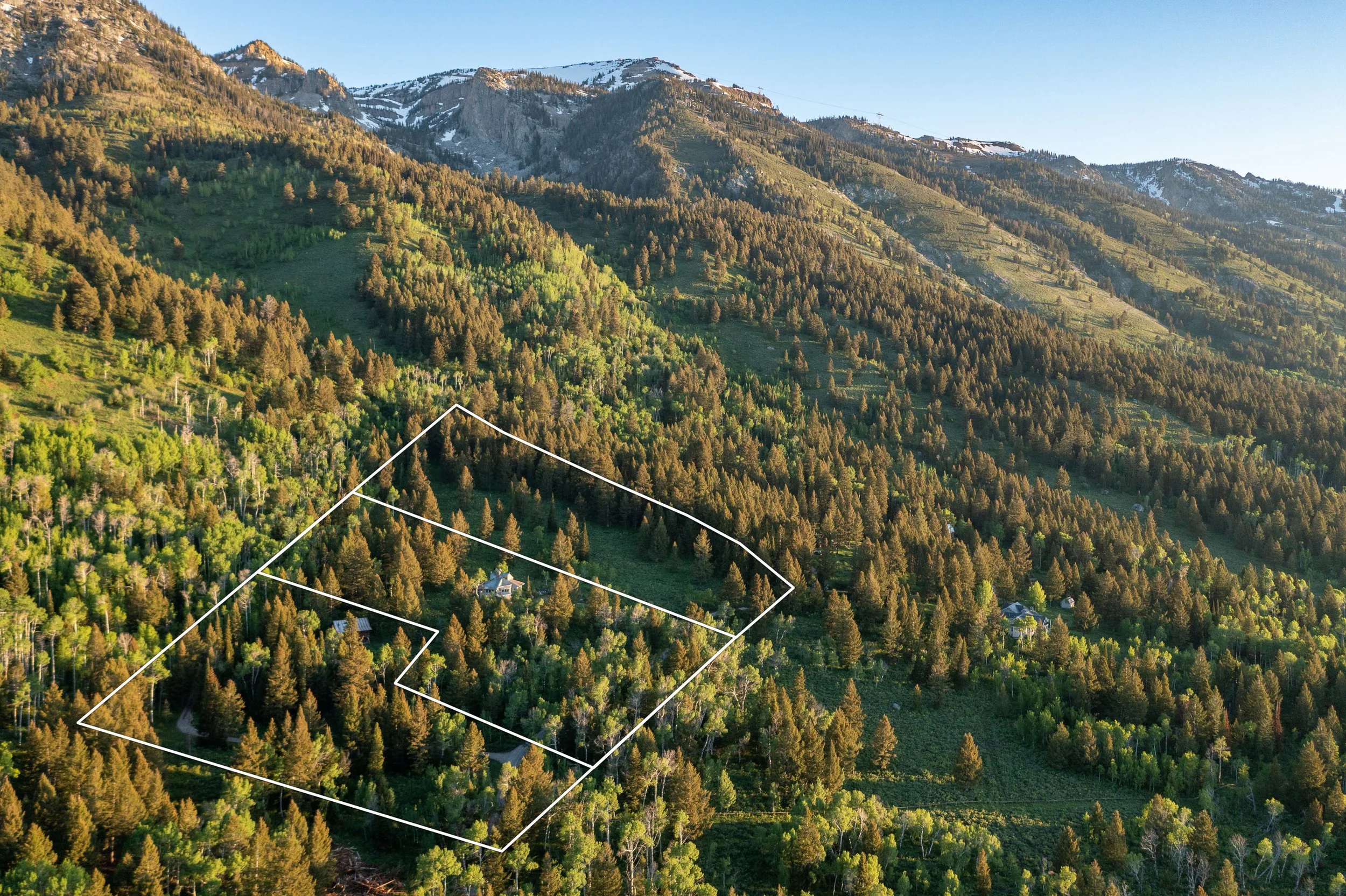 6105 Fish Creek Road