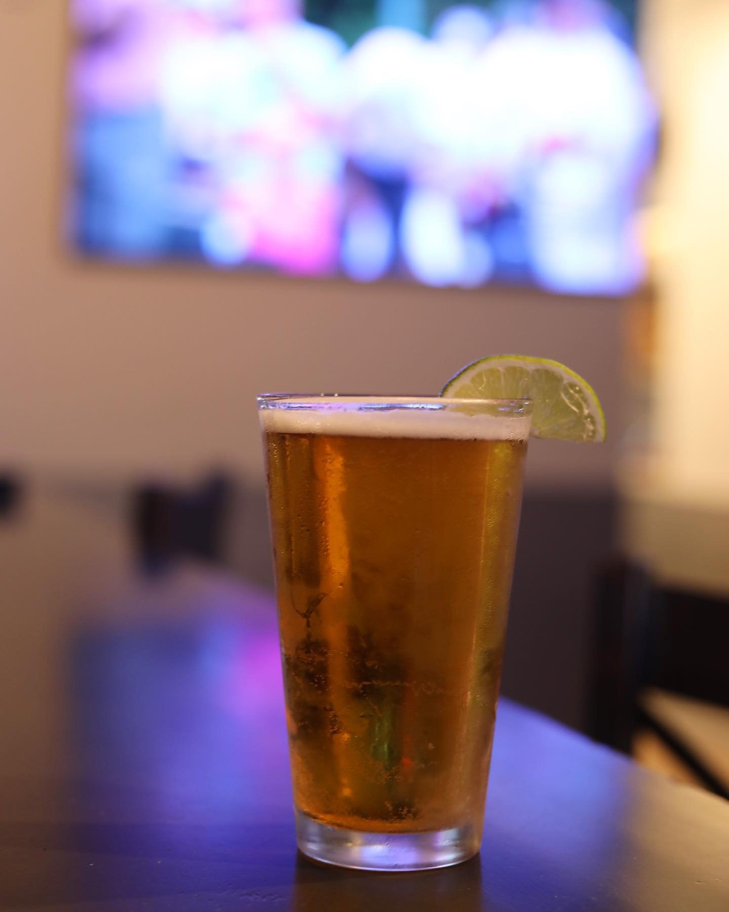 Saturday fun at Kilroy&rsquo;s OTS! 
&bull;
&bull;
&bull;
Cold beer always 🤝

#quincy #bar #sportsbar #games #sports #beer #modelo #yum #cocktails #southshorema #goodvibes #livemusic #weekend #saturday #hangwithus #yesss
