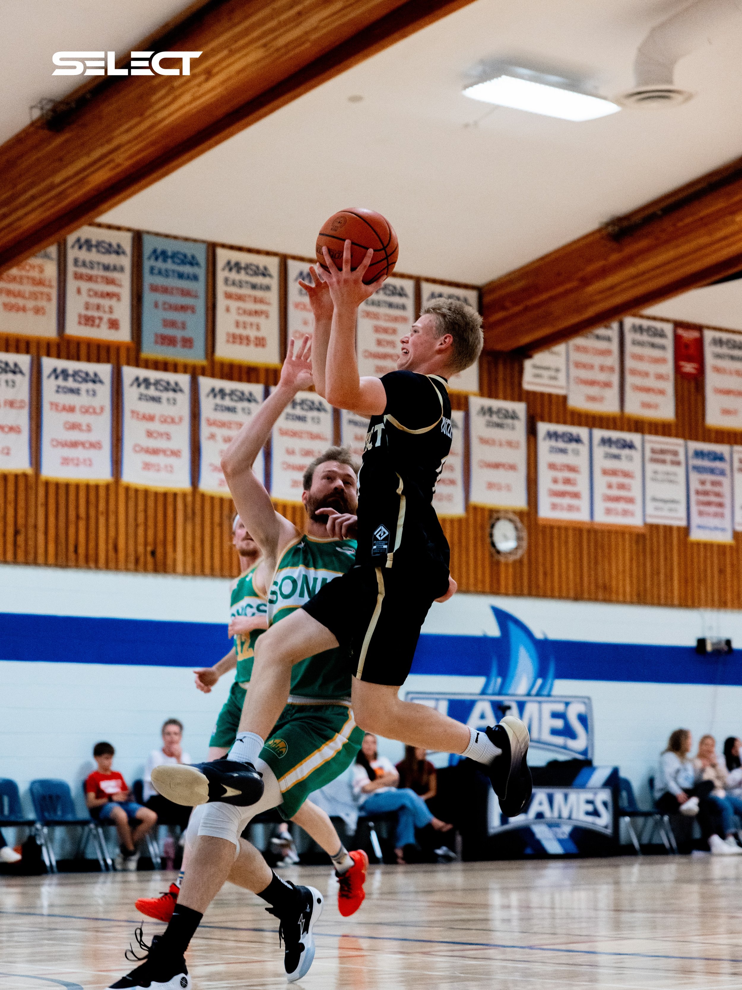 @prairiebasketballleague Winter League 2026
Men&rsquo;s Open Elite Division
2010 @pblselect vs. Supersonics

📸: @ayeshayaleana