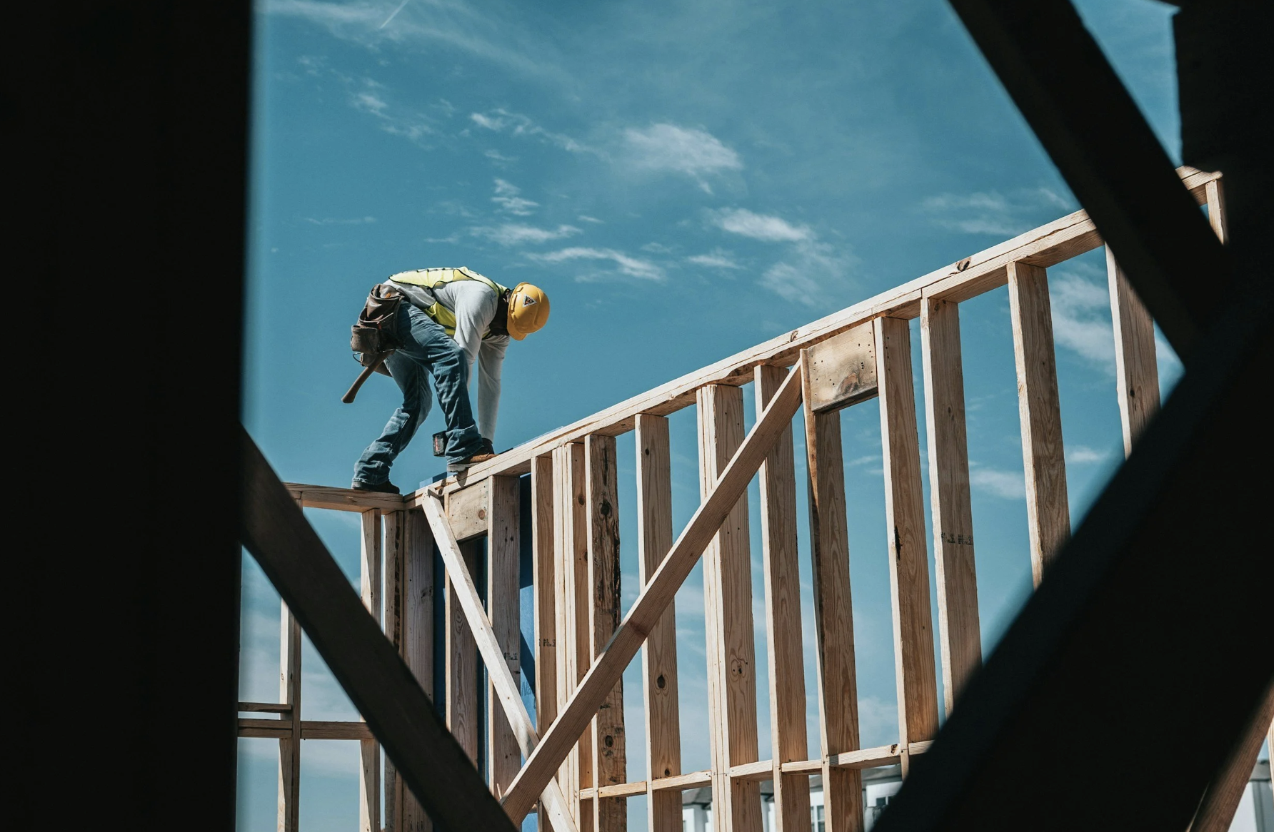 How to Use Progress Photos for Homebuyer Updates in 7 Steps