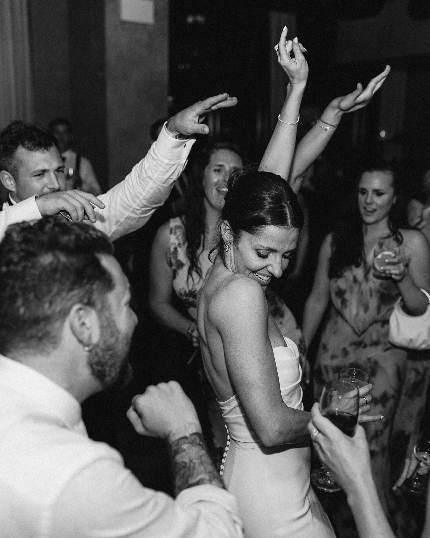 ✨ Dance the night away ✨
What. A. Party. 🥂🤘🏾
From the dance floor chaos to the sweetest after-party moments, Erica &amp; Pierce lived it all to the fullest.

In the middle of the crowd, they somehow slipped into their own little universe&mdash;com