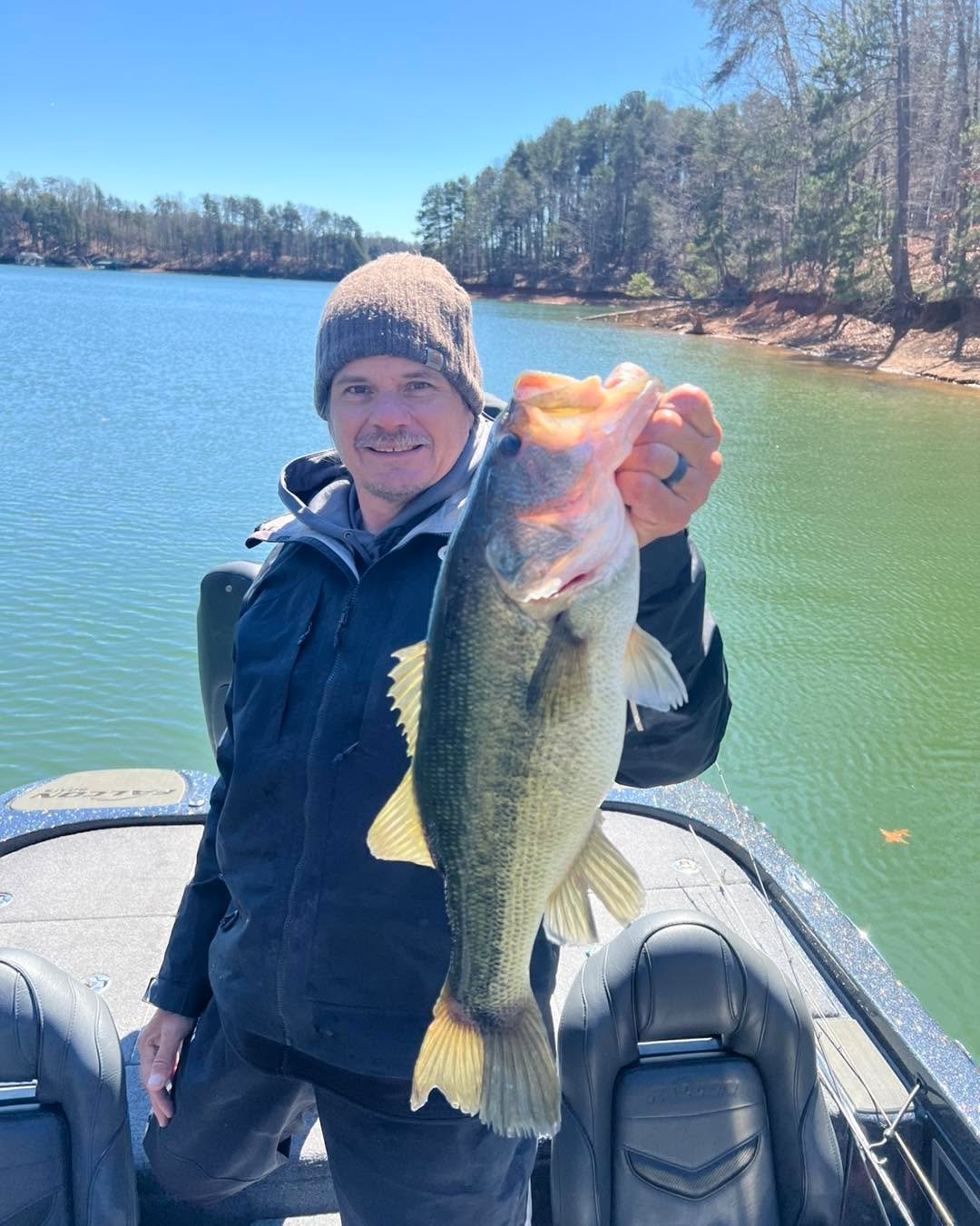 It was great to get back on the water after a couple weeks off.  Typical of March, the weather is yo-yoing and so is the water temps but with some slight adjustments with the changes, there are still plenty of fish to be caught and the peak spawn is 