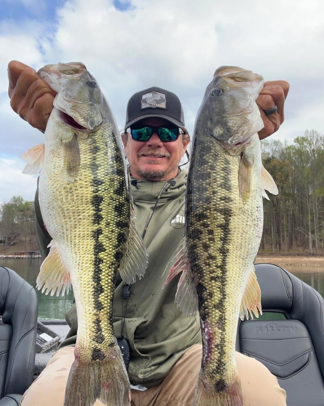 We are officially in that time of year where it&rsquo;s very hard to not be on the water when the sun is above the horizon.  There are lots of things that are working right now from slow to fast, from dirt shallow out to 20+ft deep.  Anglers can gene