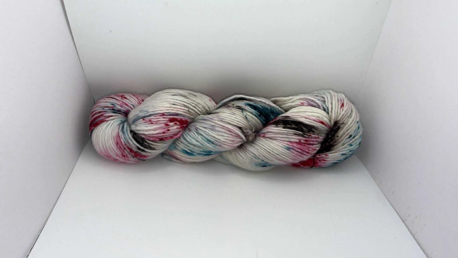 Araucania Suave 1 Daydream.jpg
