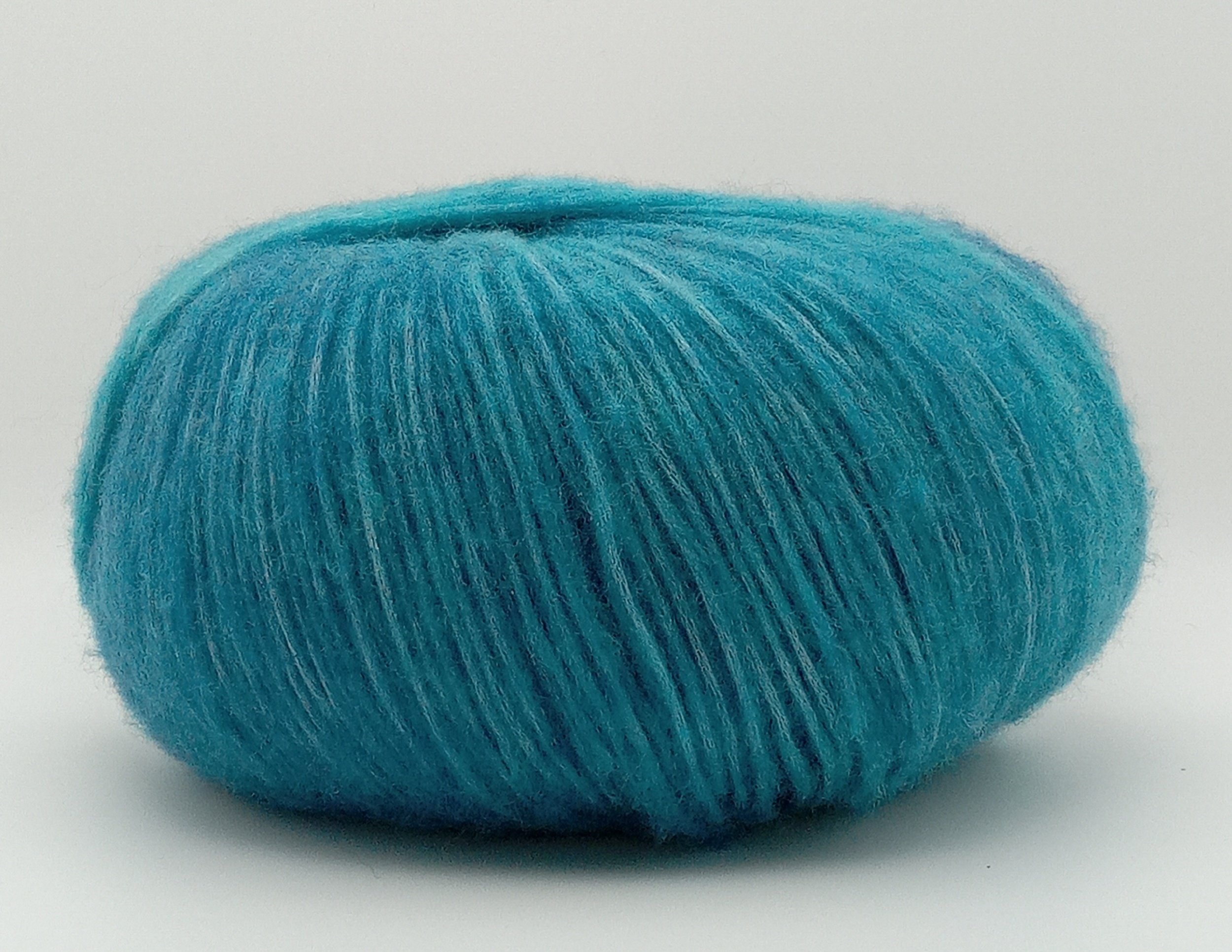 processed_JLAirspun010Sapphire.jpg