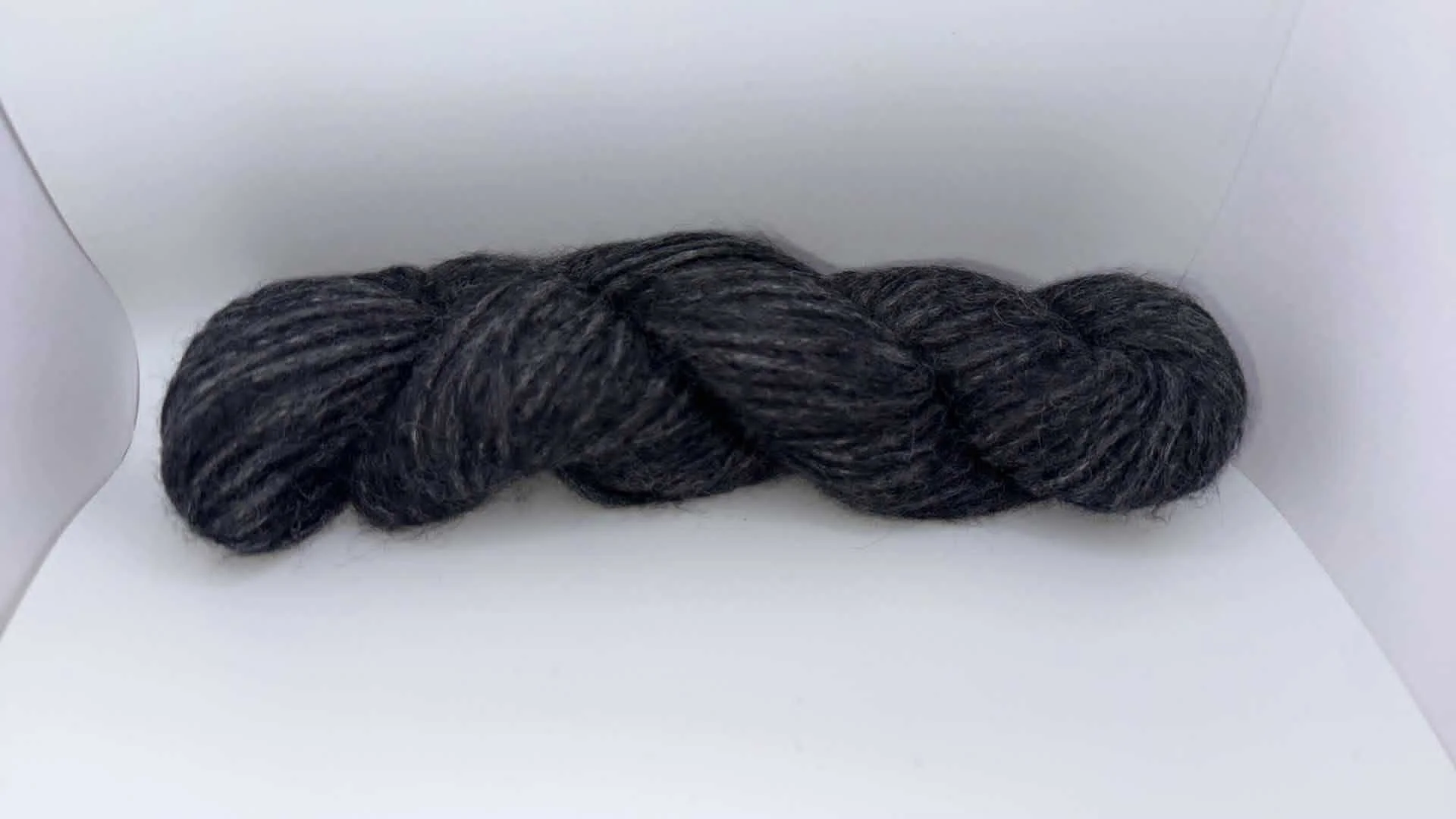 Blue Sky Light Bulky Techno 1975 Club Gray.jpg