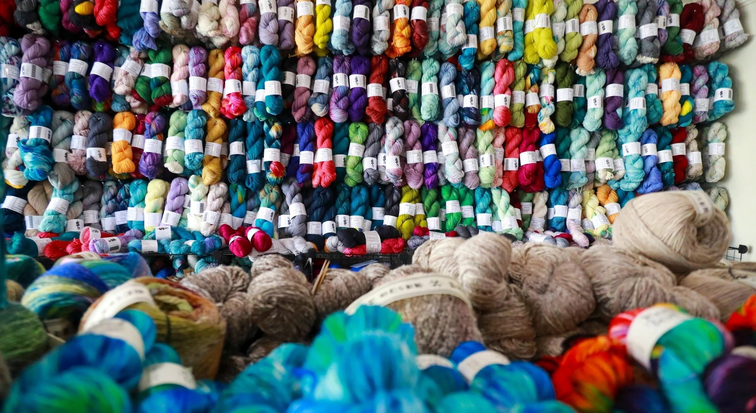 the-yarn-boutique-decatur-alabama-bank-street-north-alabama-yarn-shop ...