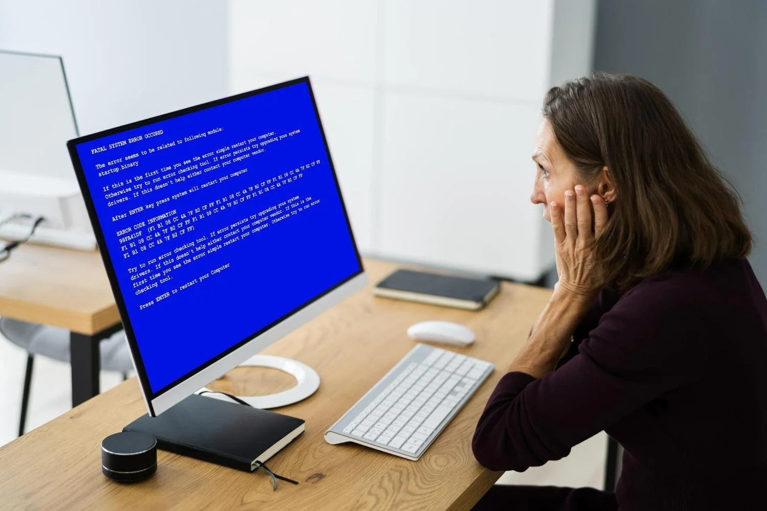 Laptop Blue Screen of Death | SmartCares Service Centre Singapore ...
