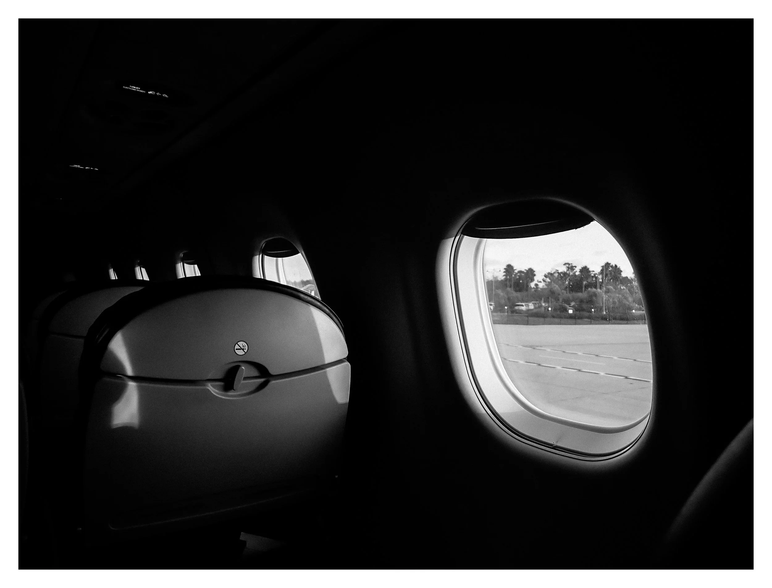 Airplane 