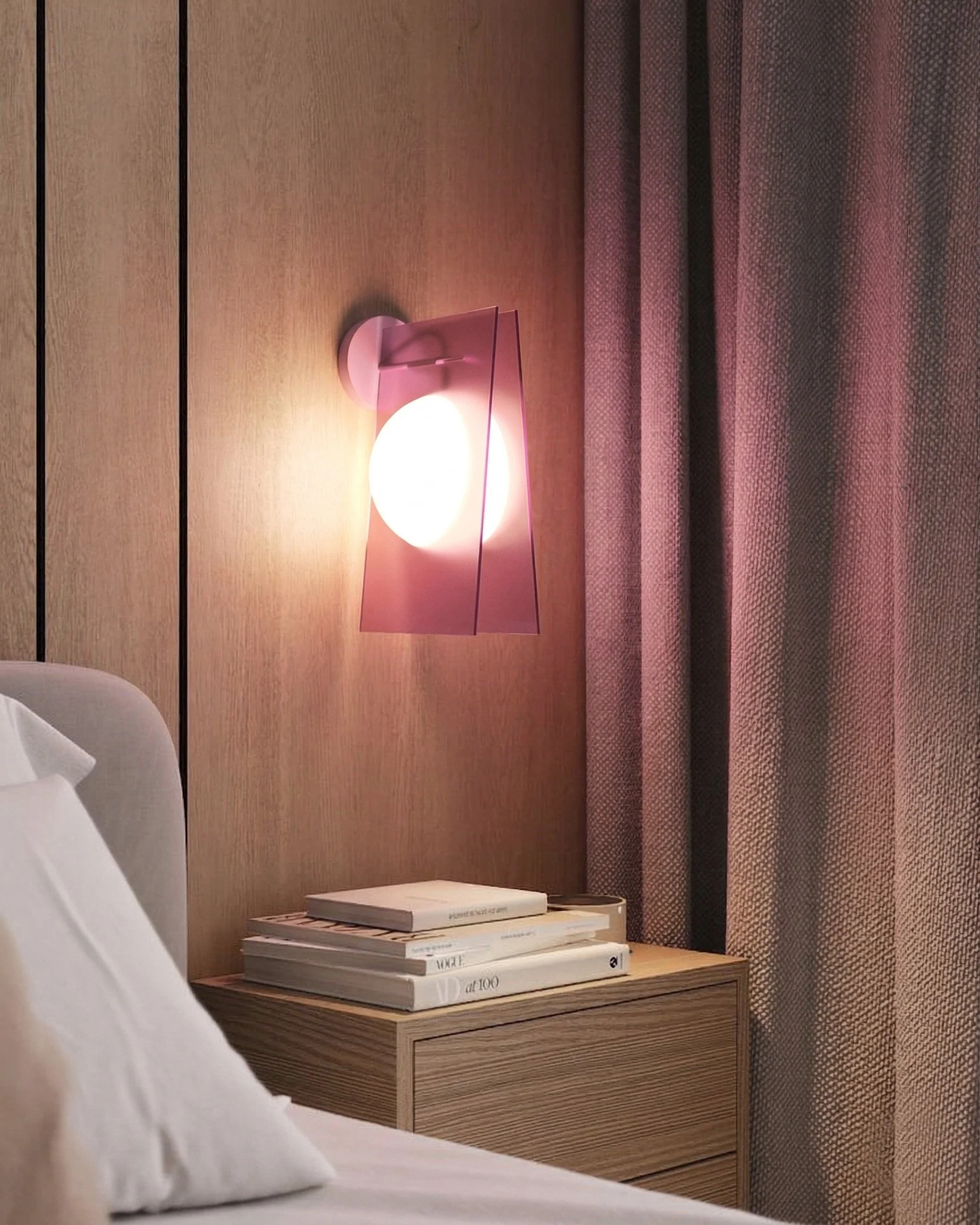 hotelpink.jpg