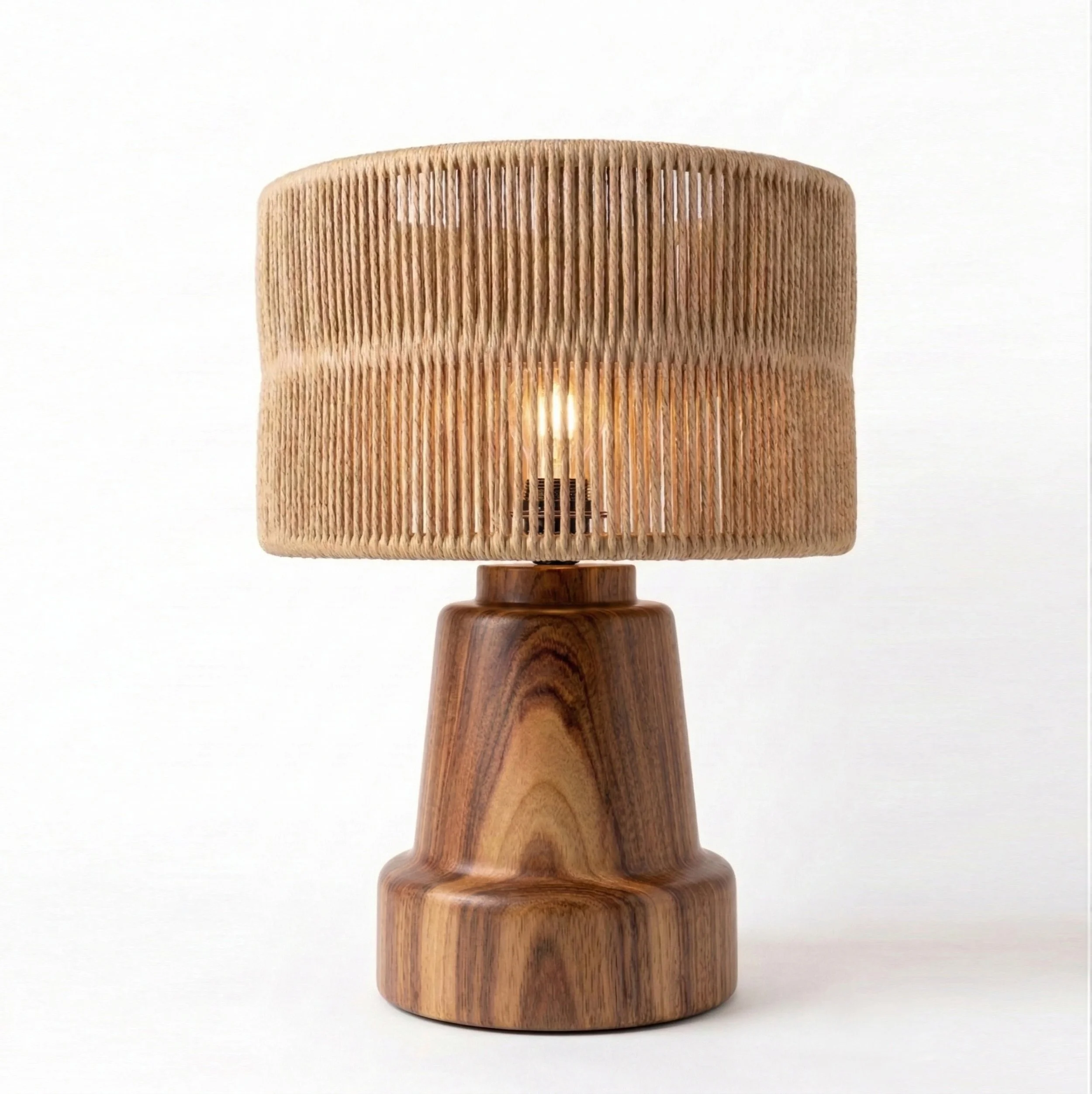 Luminaria Chata / Parota