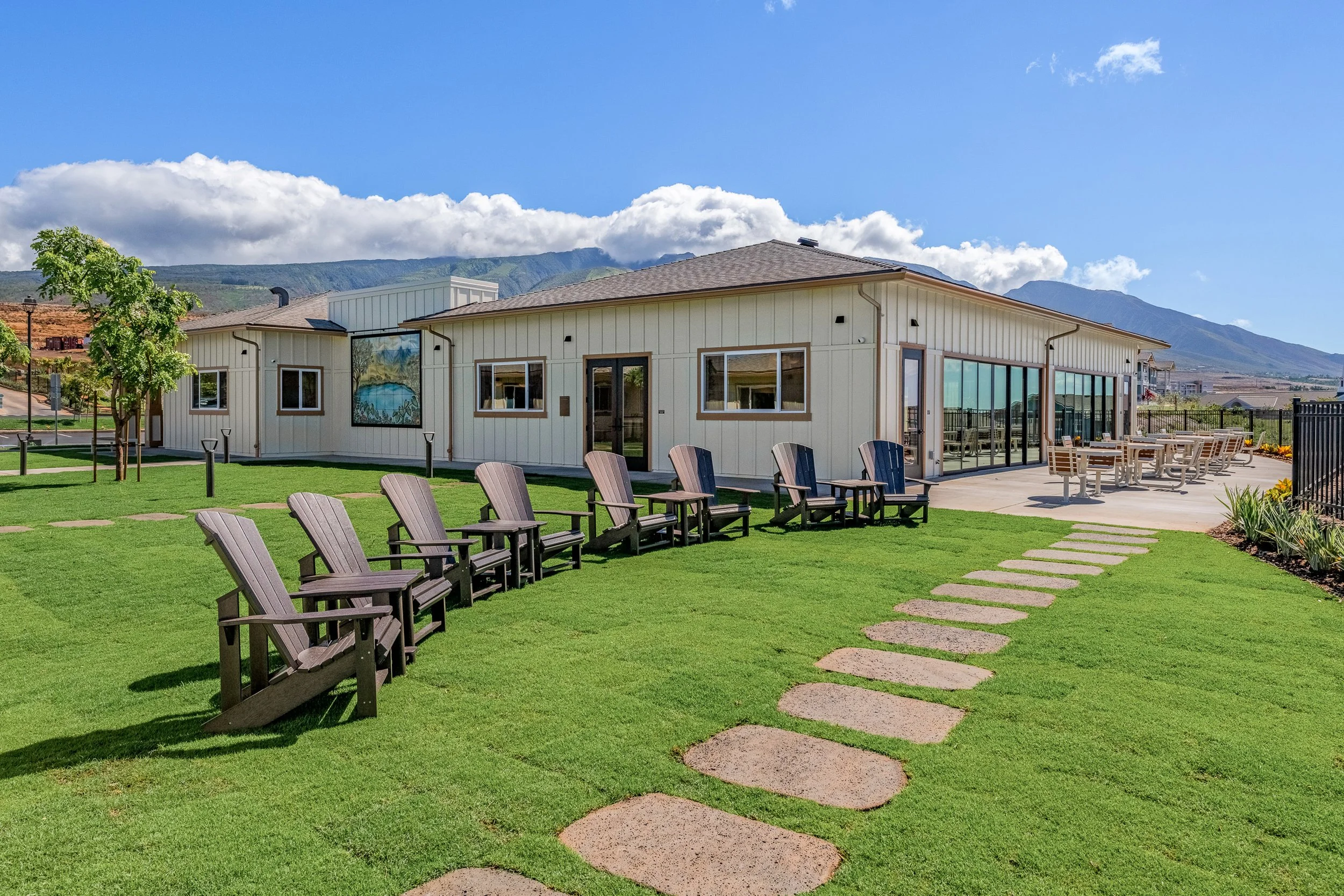 MGCI_Maryl - Maui Lahaina -10.jpg