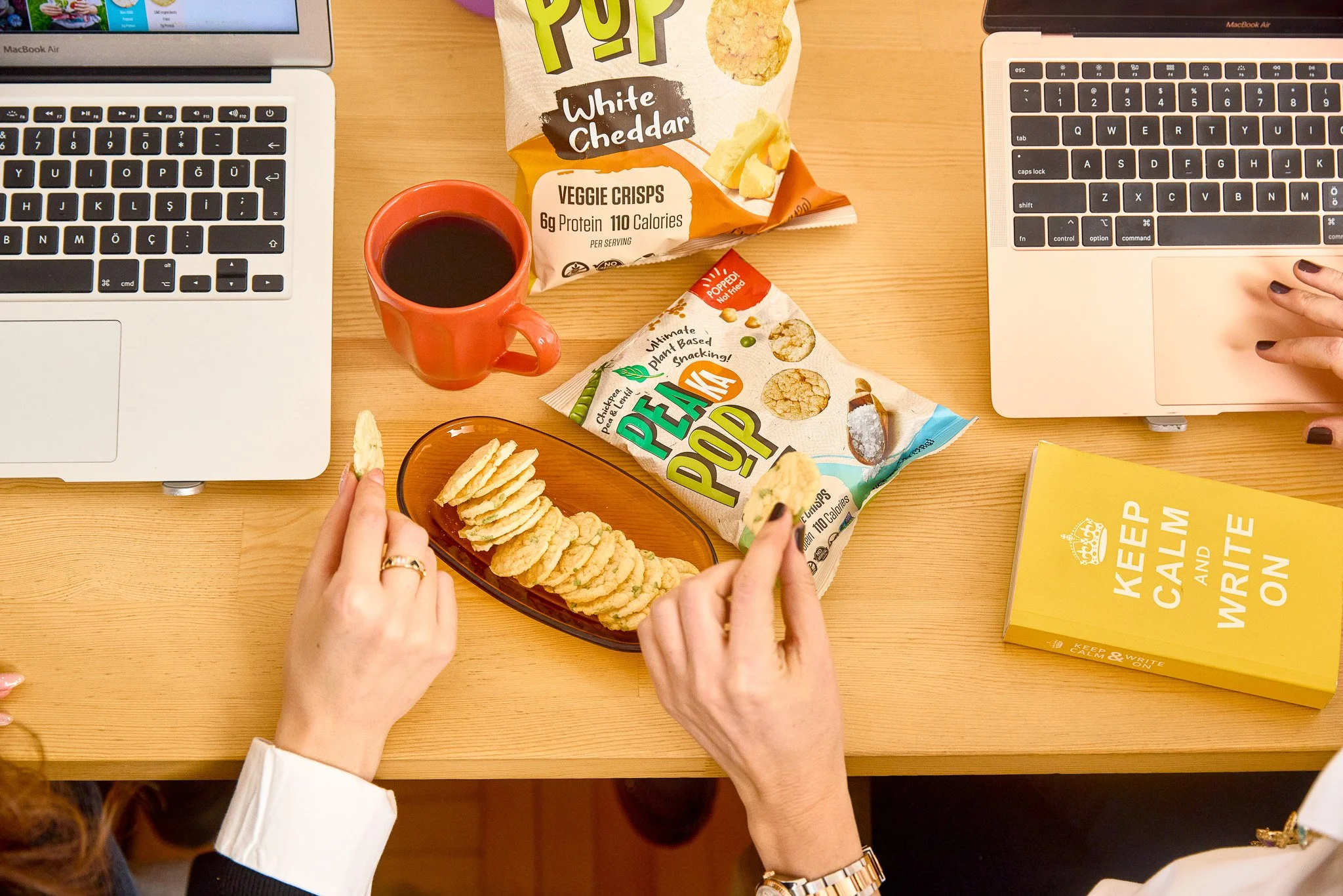 PAM İstanbul reklam prodüksiyonu: Kurumsal markaların dijital pazarlama kampanyaları için hazırlanan profesyonel lifestyle ve ürün fotoğrafçılığı çalışmaları.