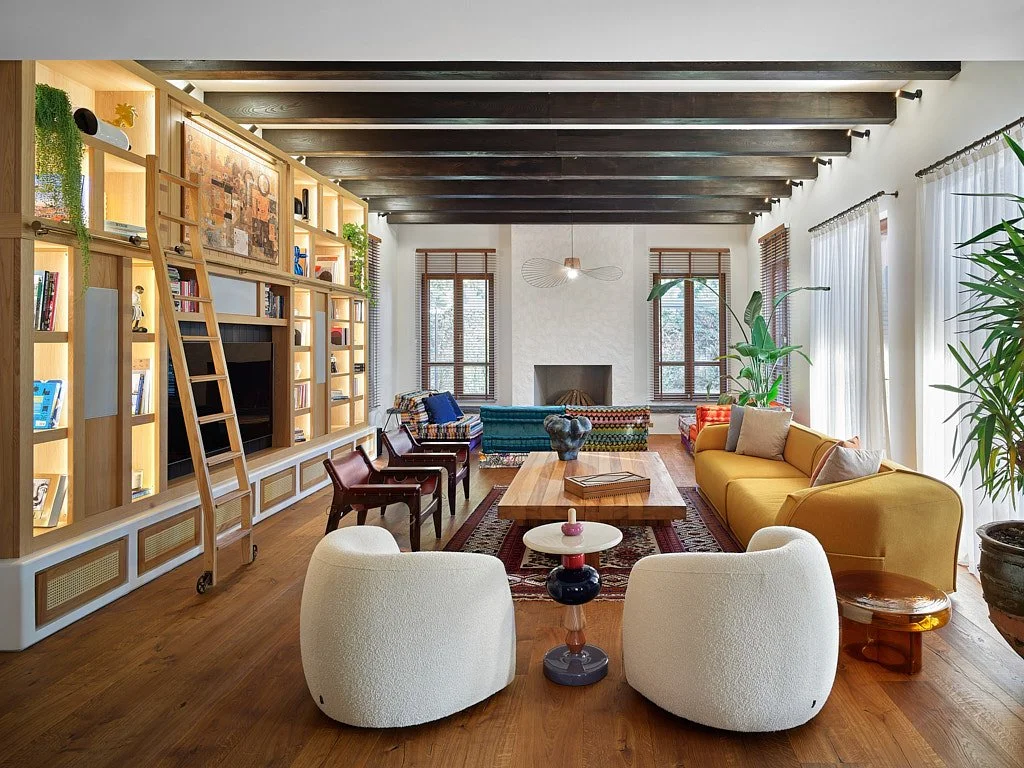 Geniş oturma odası iç mekân tasarım fotoğrafı - PAM İstanbul profesyonel mekân çekimi