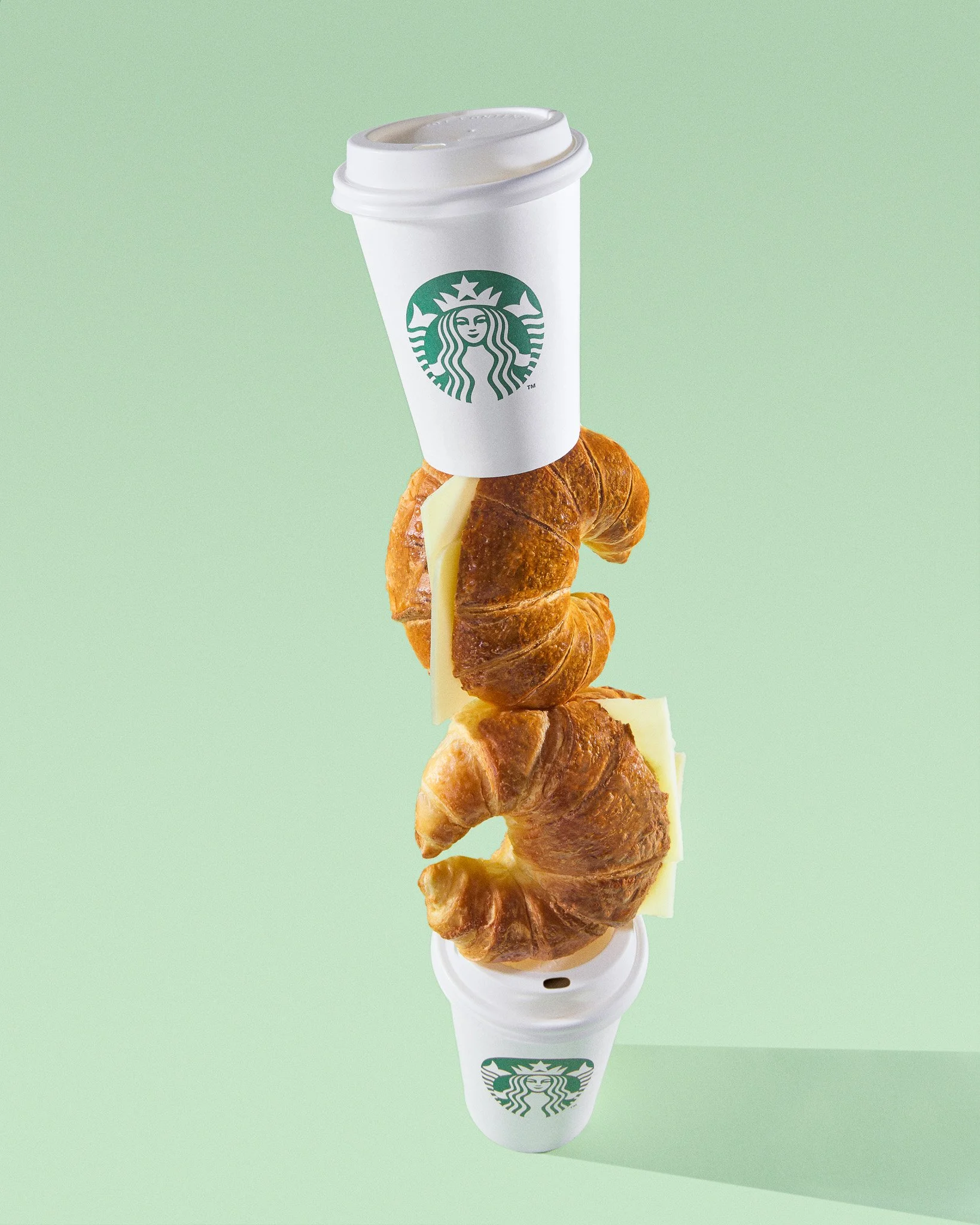 Sahil kenarı açık hava restoran gün batımı manzara çekimi - PAM İstanbul restoran prodüksiyonu