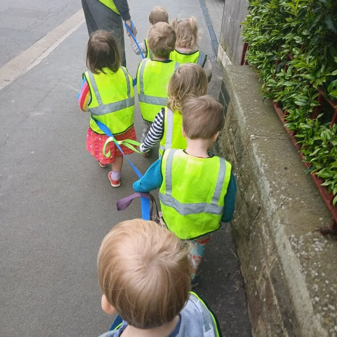The toddler room went out for a walk around the community this morning, we were very excited to find some dinosaurs 🦕 hidden in a garden and found a rosemary bush to smell 😀 #community #outdoorfun #walkerlearningapproach #childrensintrest