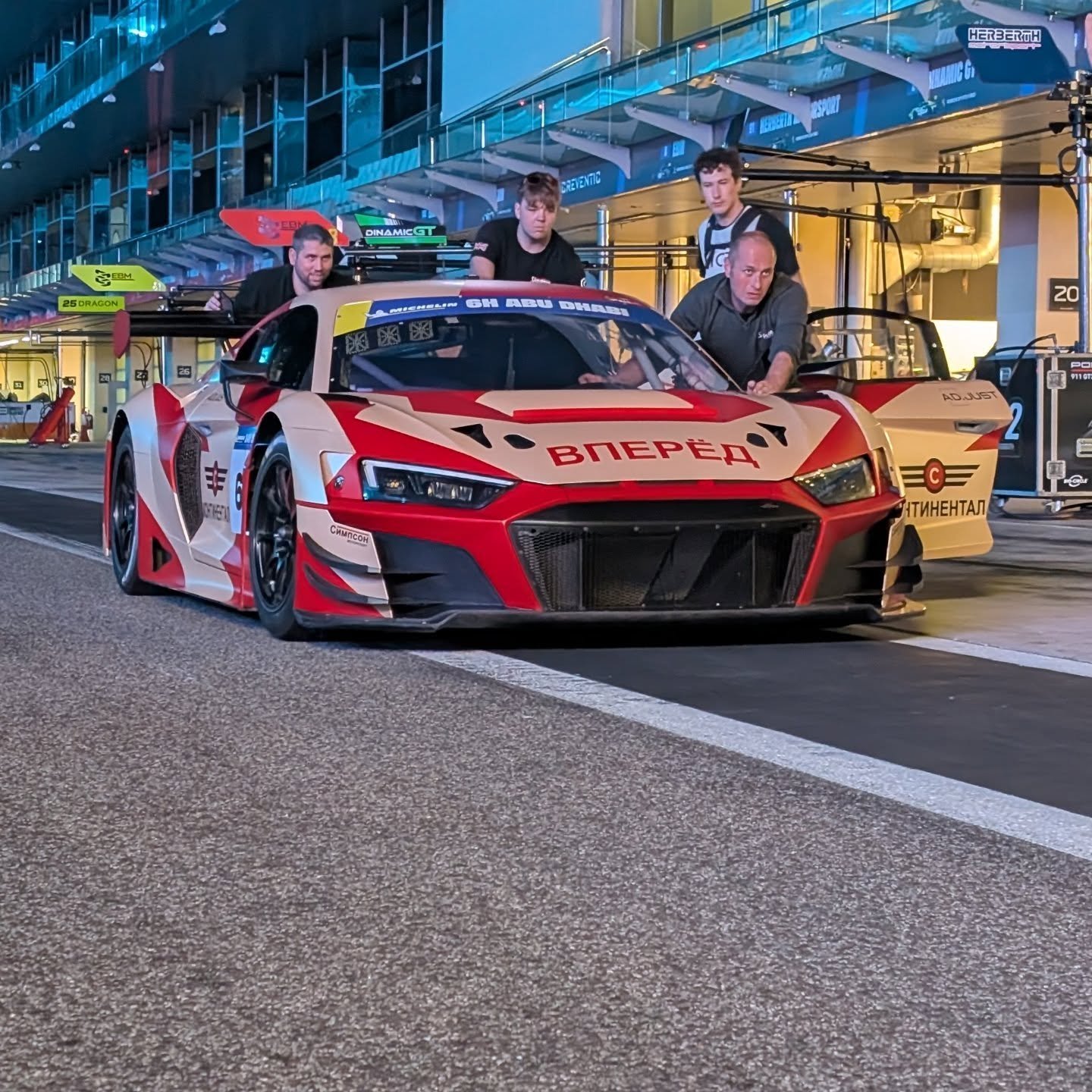 Didn't actually post about January, back to Asia, Abu Dhabi first, where we stuck it on the podium again, and then the Dubai 24 hours, where we won our class. Great trip away with @simpsonmotorsport &amp; @continental.racing certainly blew away the c