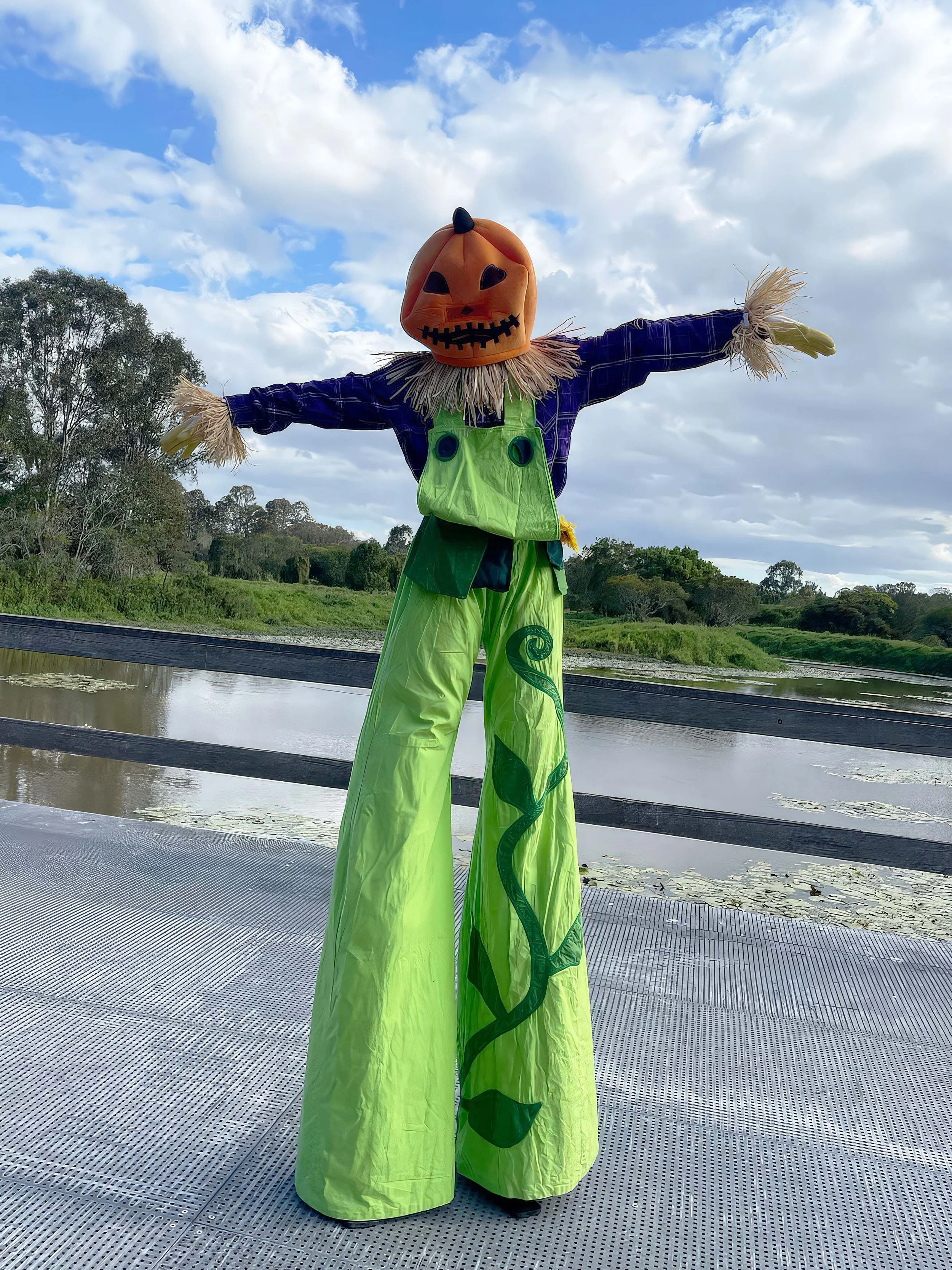 Halloween stilt walkers family friendly Brisbane Sunshine Coast entertainment