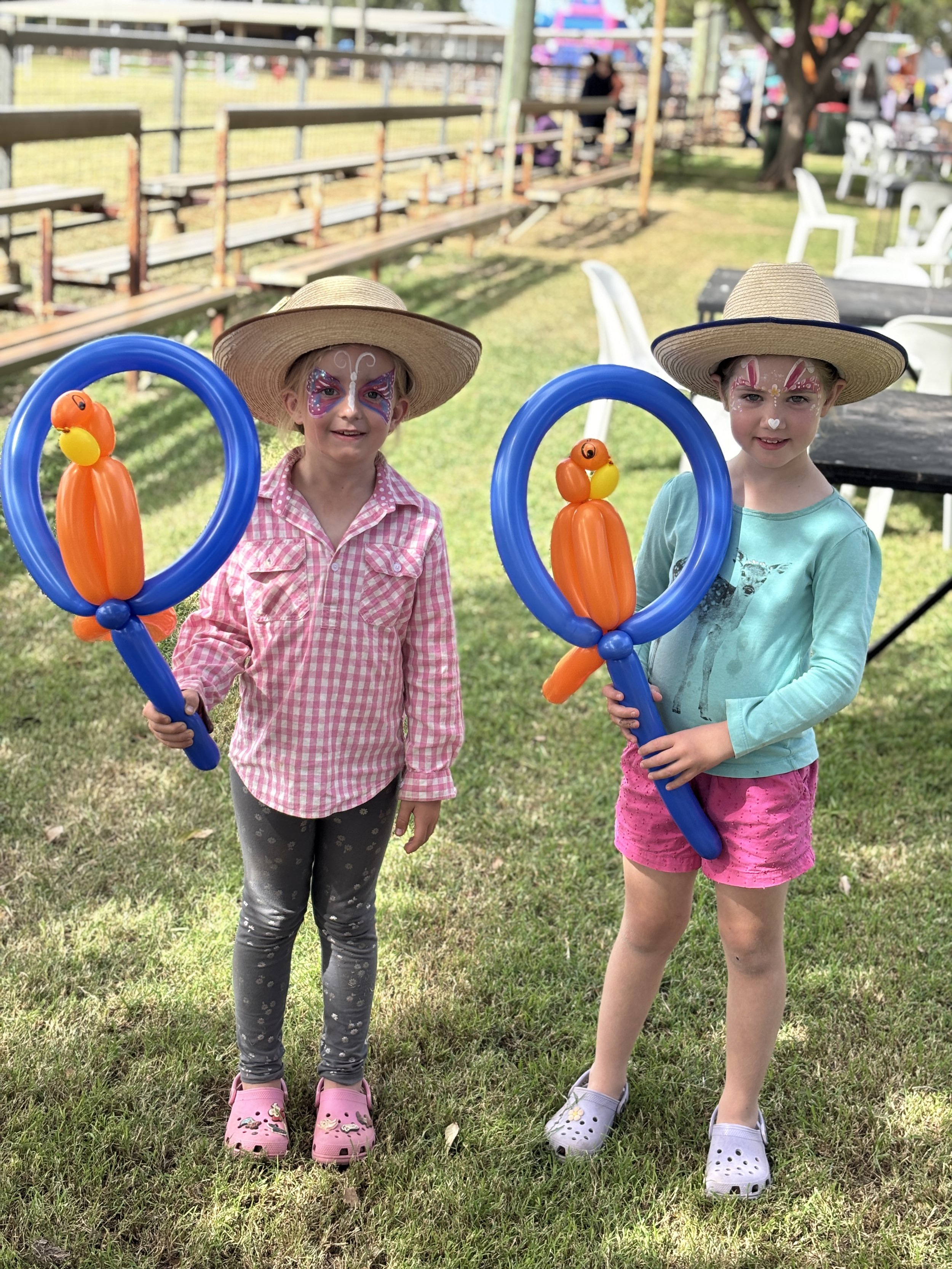 Balloon modelling for agricultural shows