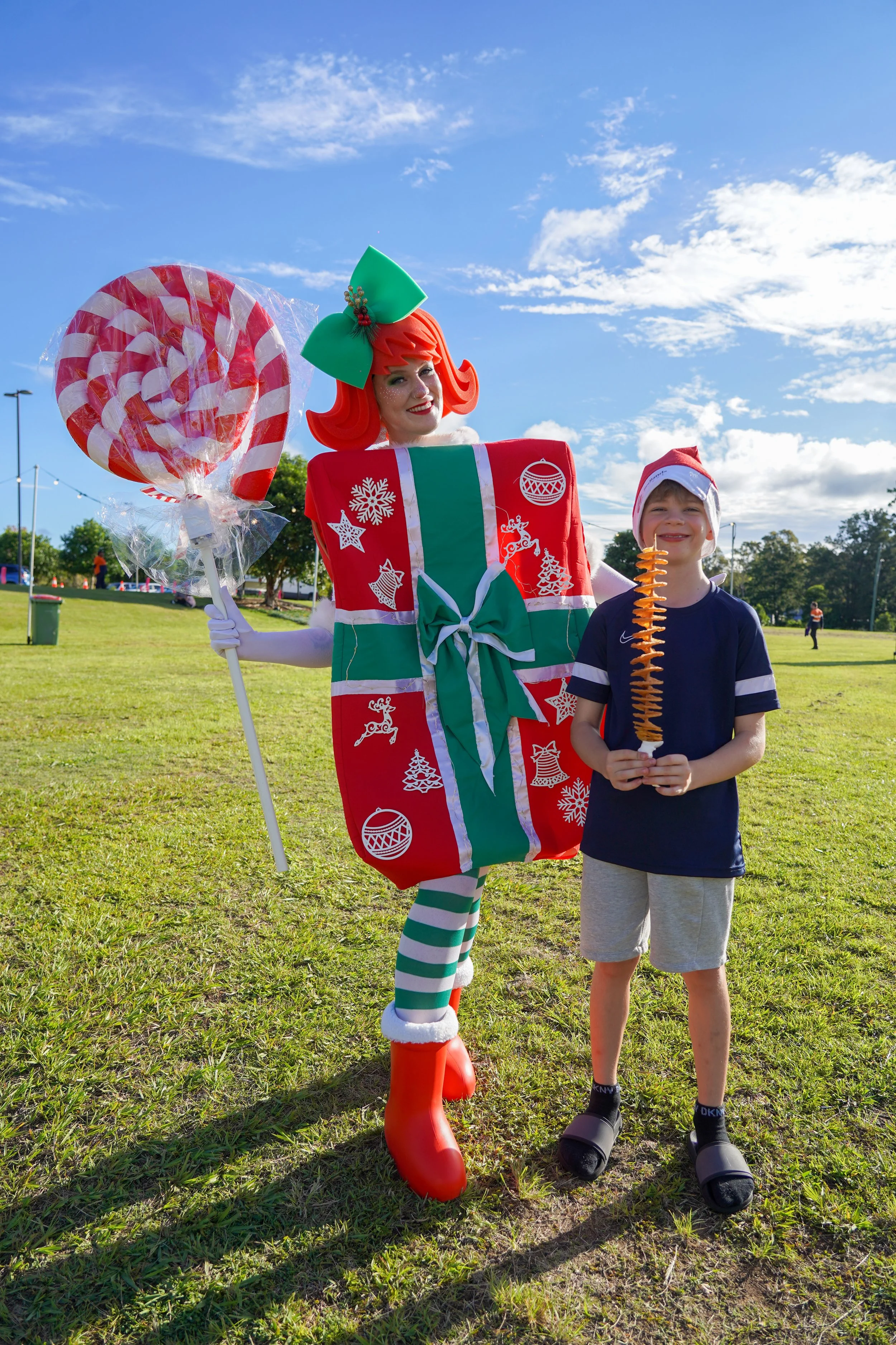 Present character with children at event
