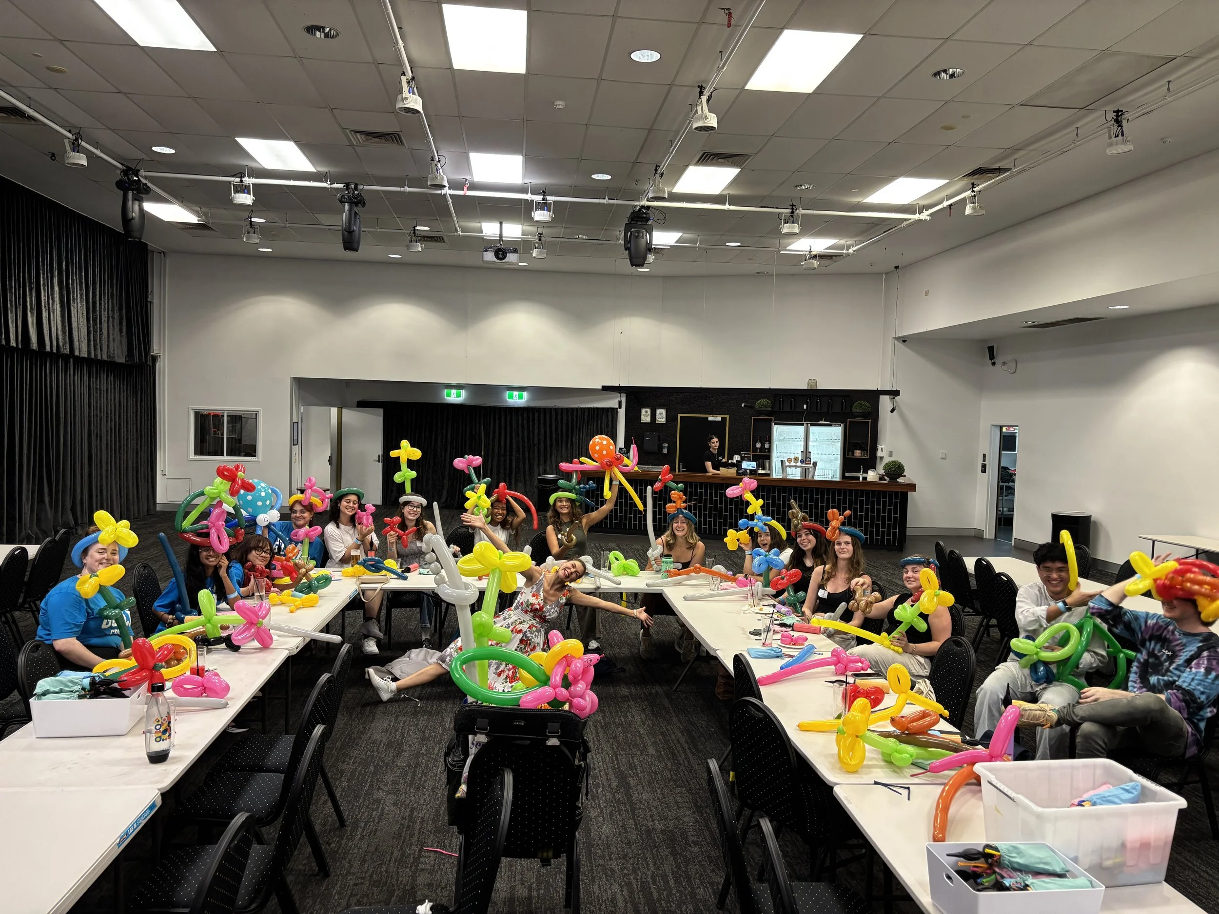 Balloon Twisting workshop