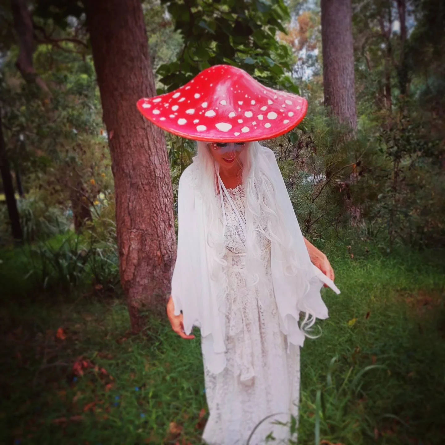 forest themed event performer
