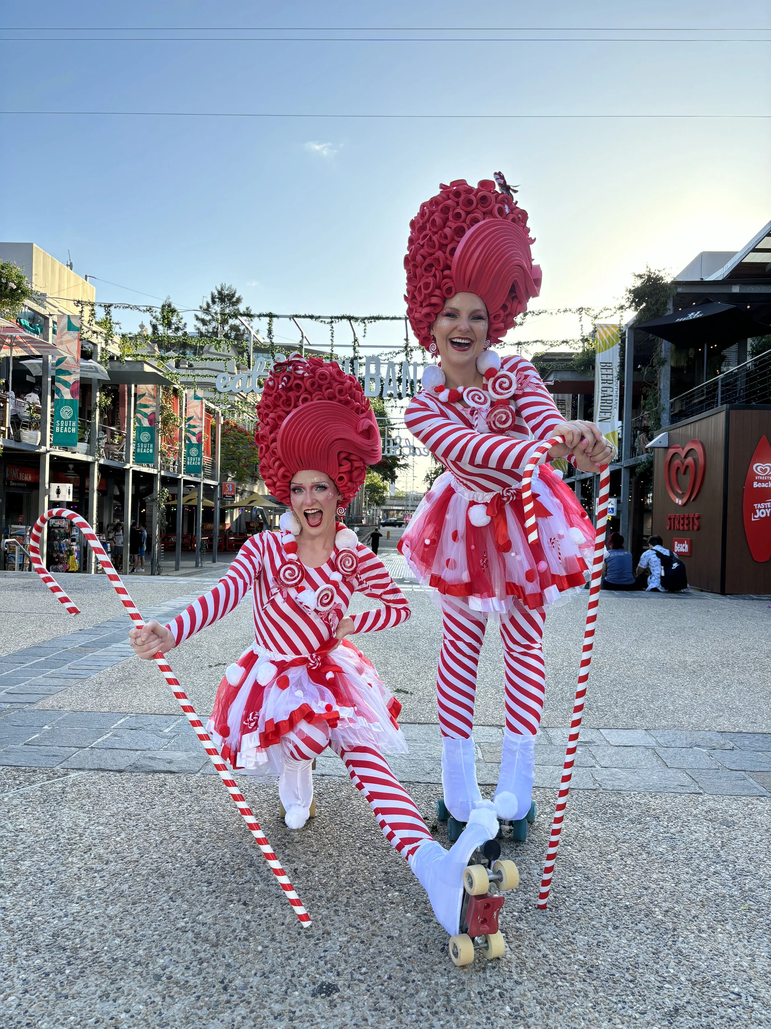 Christmas roller-skaters entertainment 