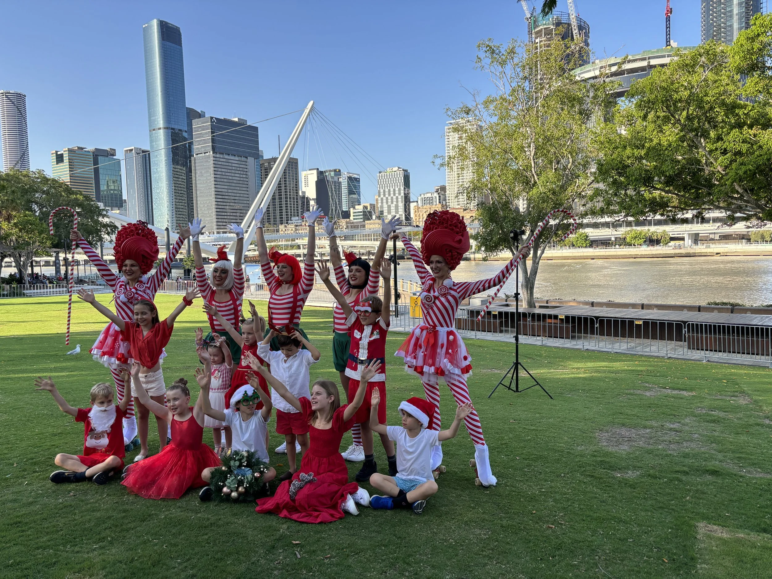 Christmas roller-skaters entertainment 