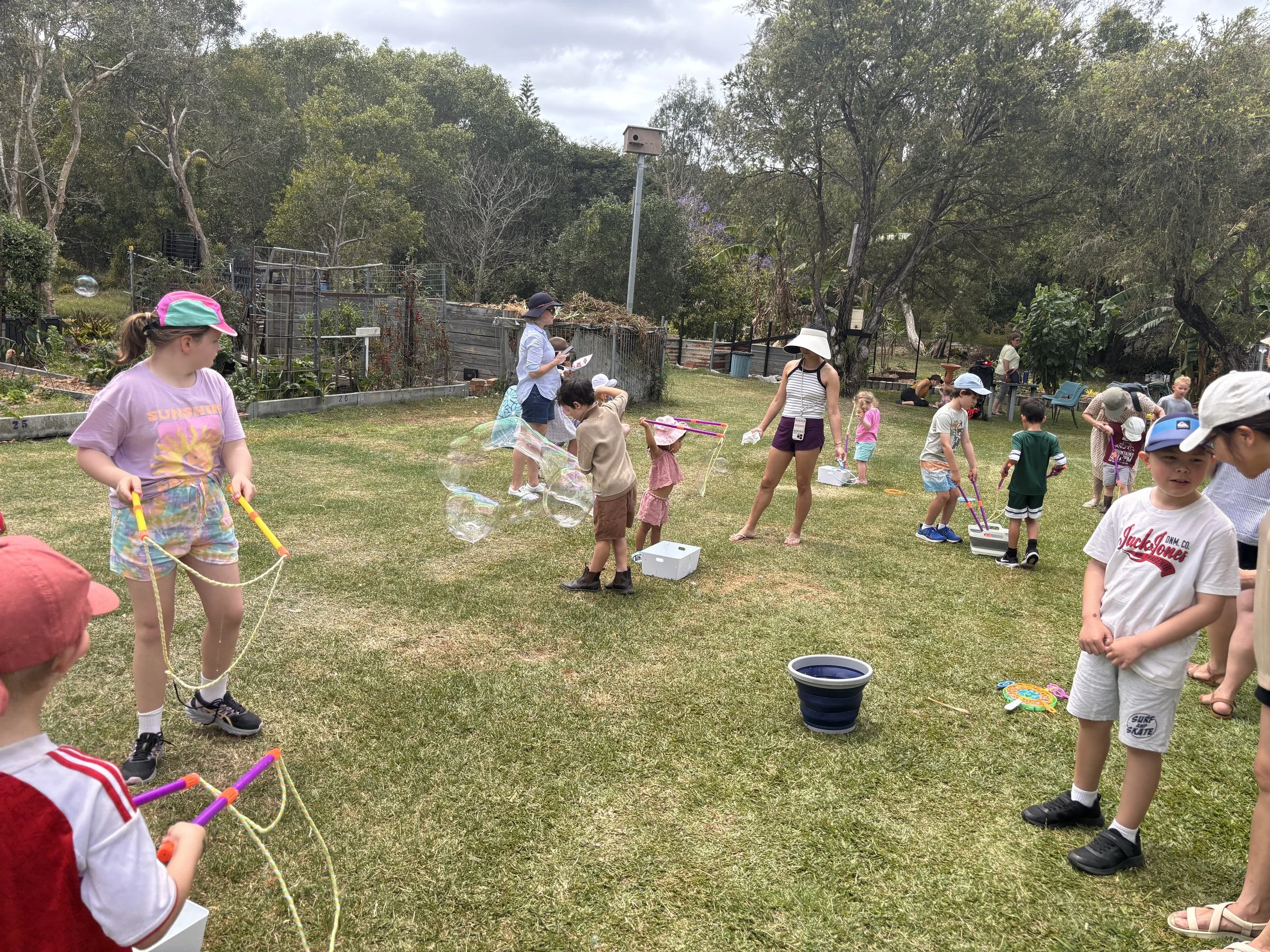 Kids making bubbles activity