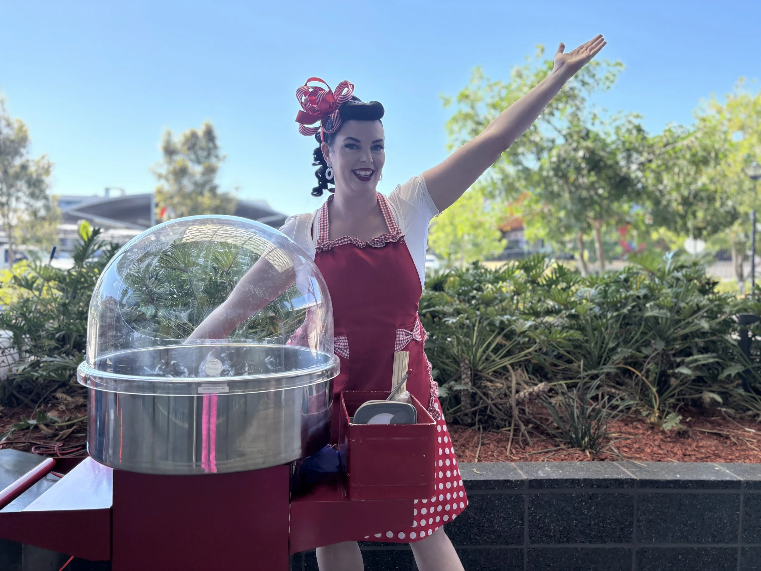 Fairy floss machine with girl