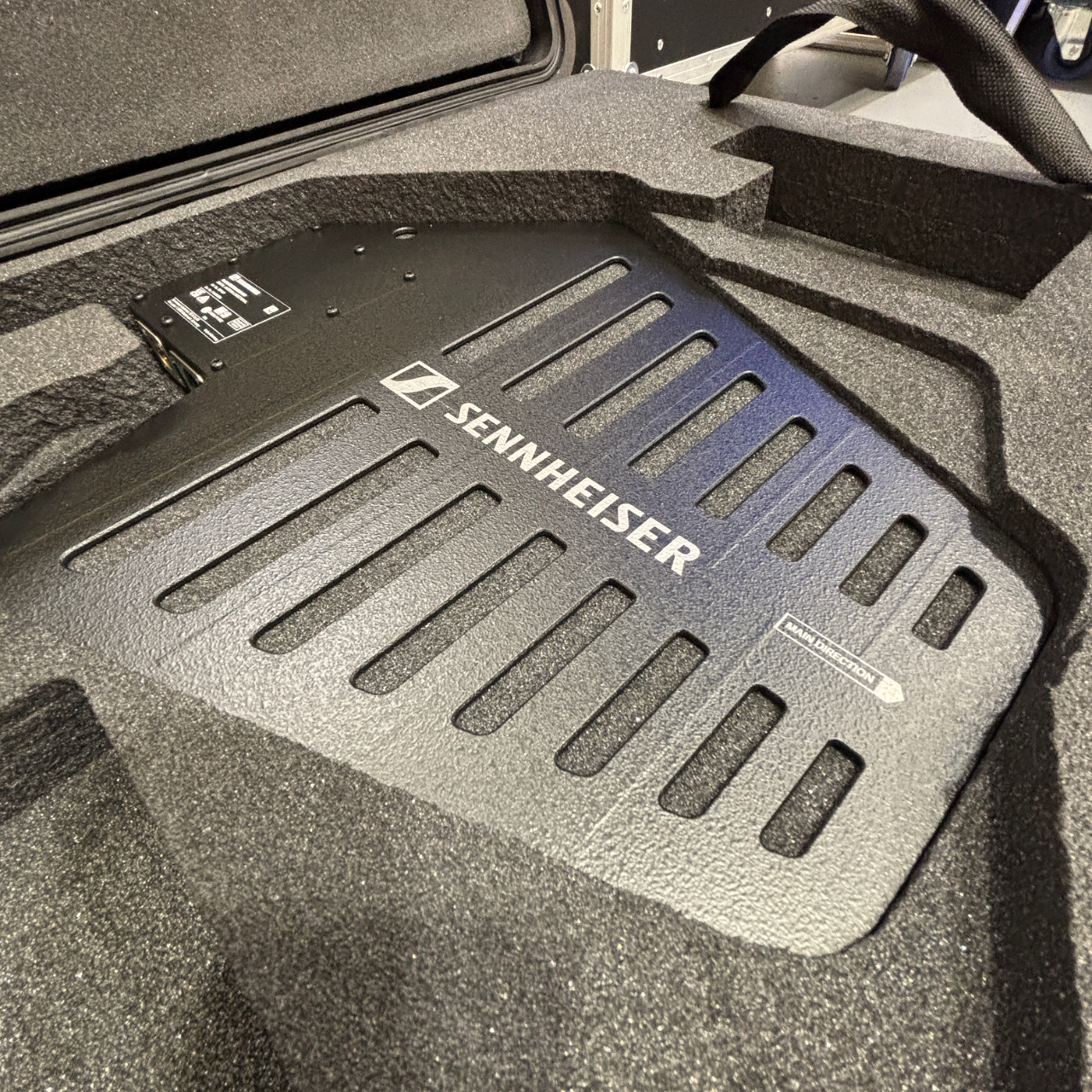 Sennheiser Spectera ‘Flies’ off the Shelves at 22Live!
