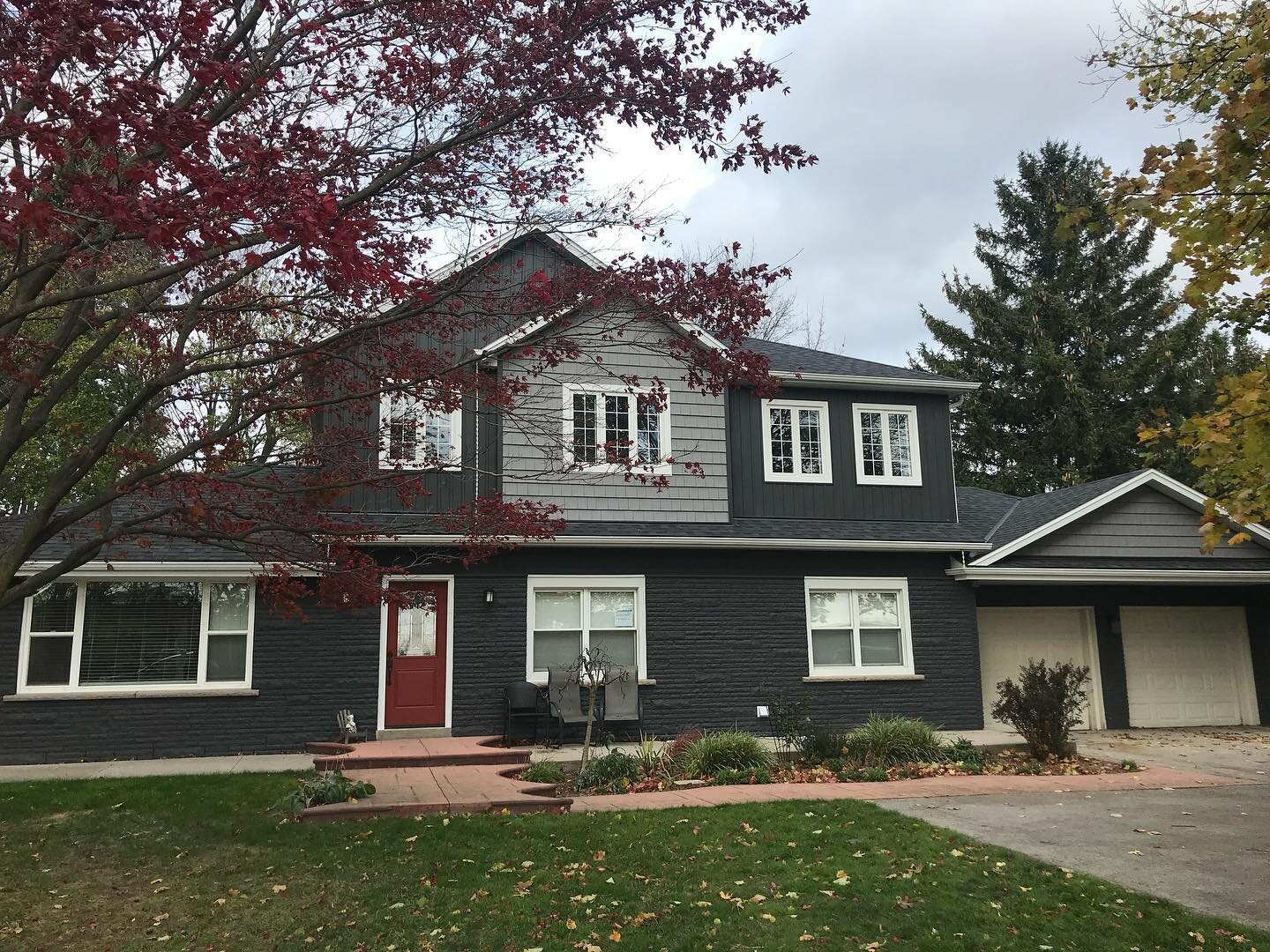 This 2nd storey addition blends seamlessly to the original bungalow at our Garner Project