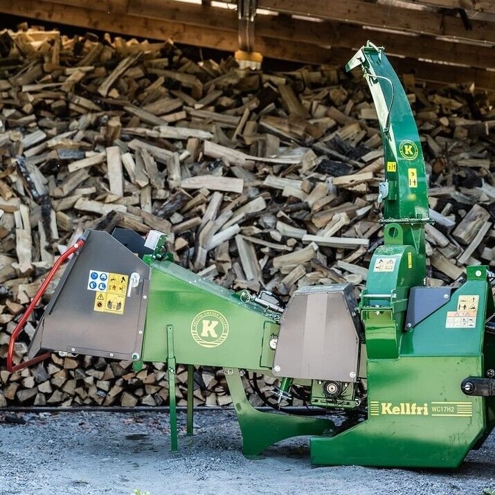 PTO Wood Chipper 170 1.jpeg