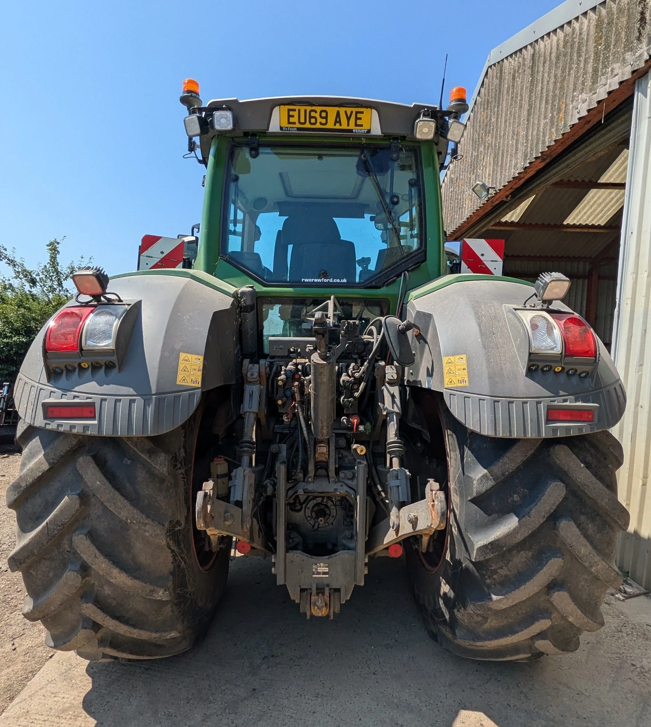 No.6 Fendt 828 Vario Tractor Pic.2.jpg