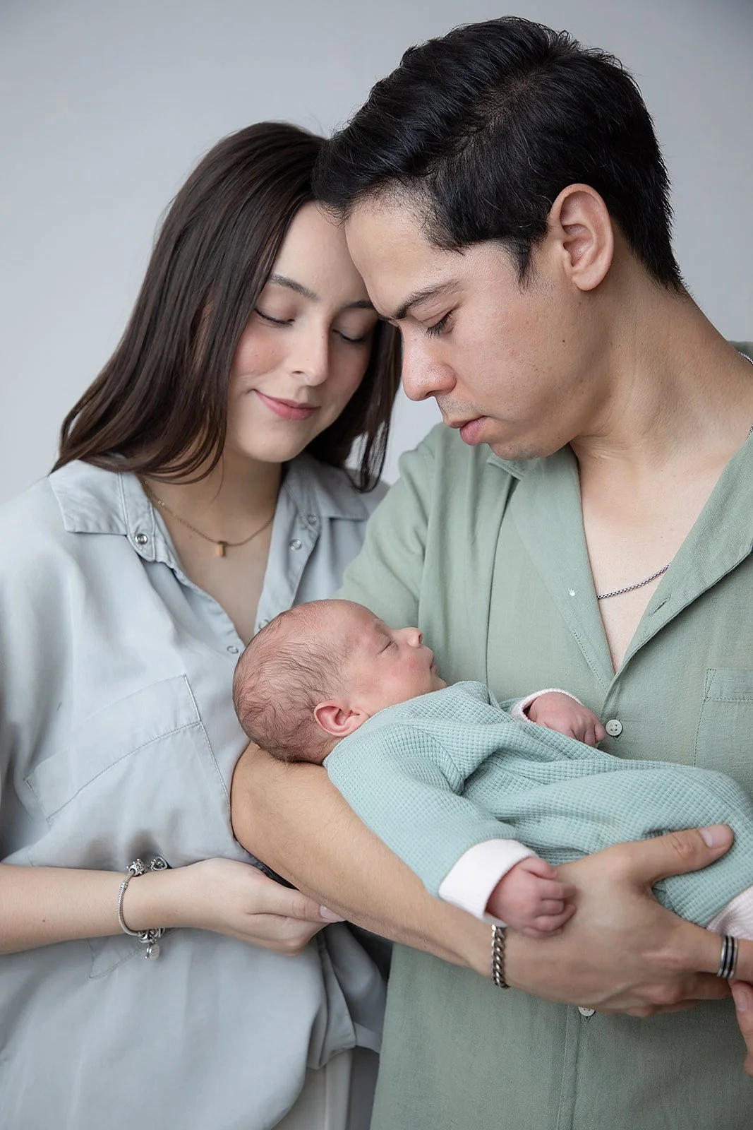 Sesion de recién nacido en estudio