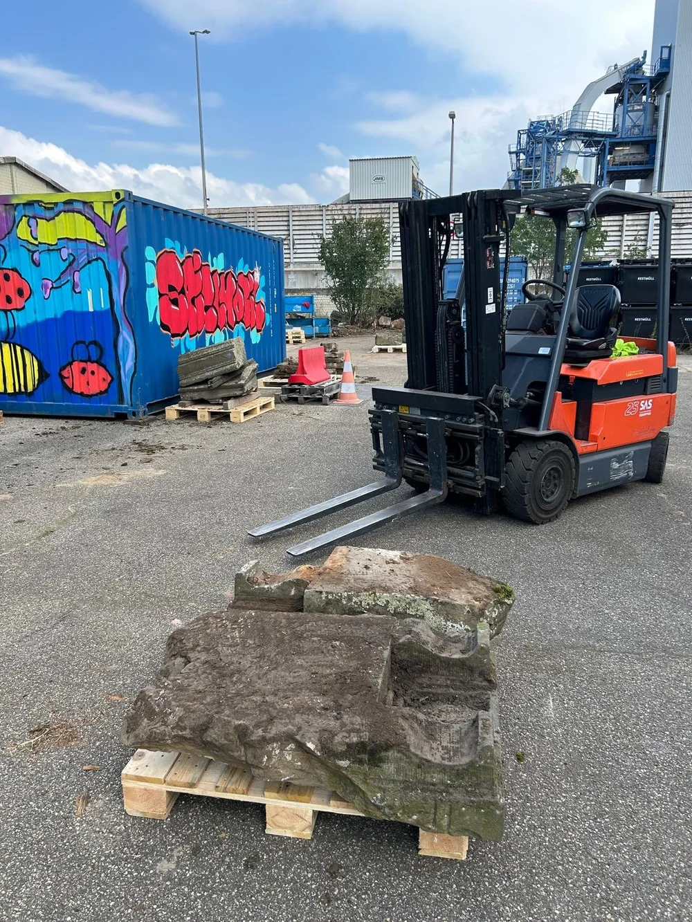 WhatsApp Image 2024-09-17 at 16.16.23 (2).jpeg