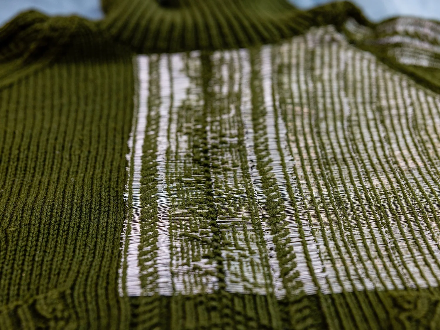 Shimmer Effect_2025_Barber_detail.jpg