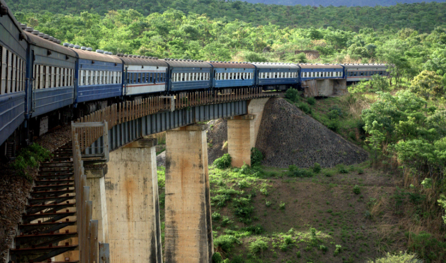 China to invest $1 billion in railway linking Zambia, Tanzania