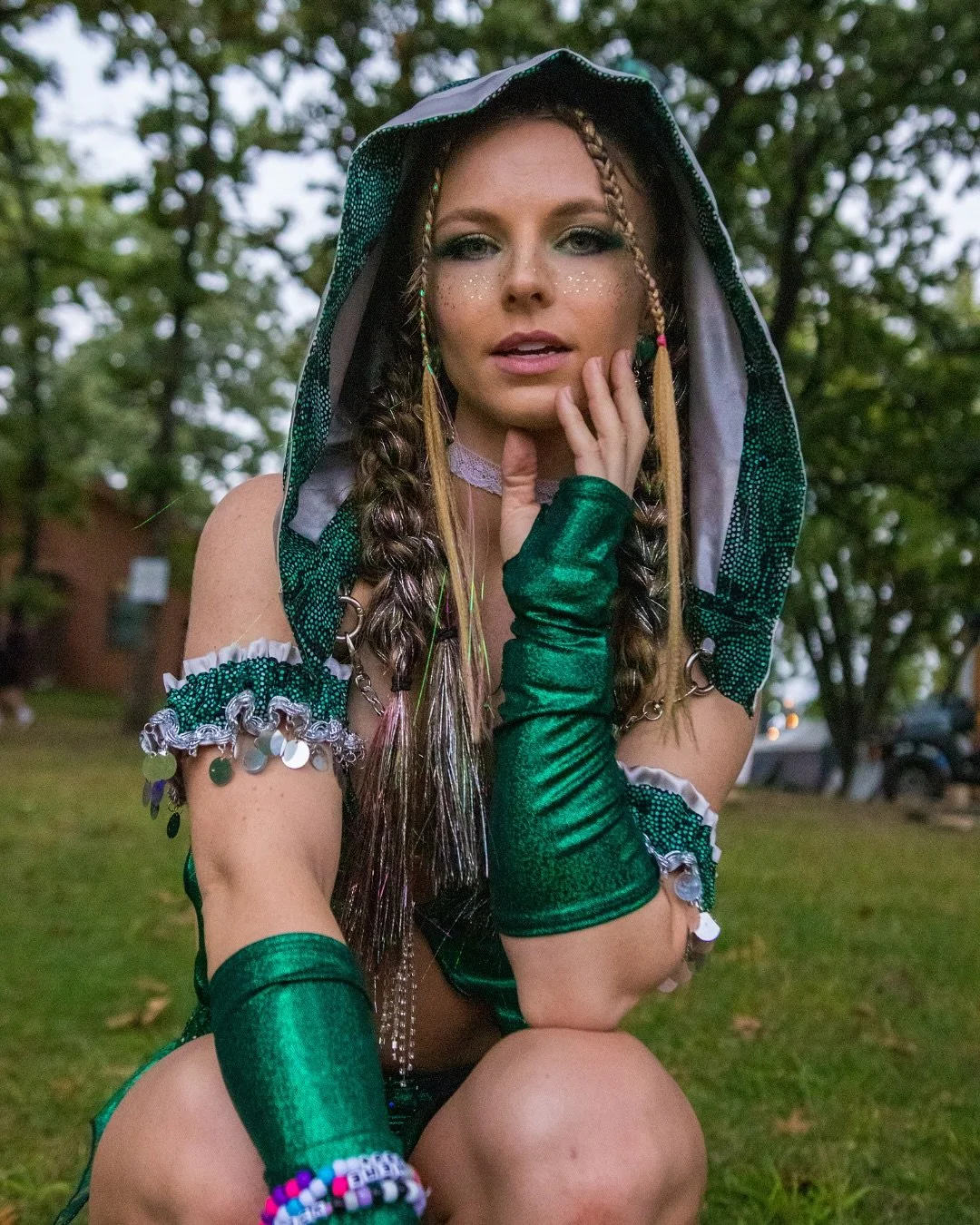 Heads up, Bling Babes ❤️&zwj;🔥 HLB Rave Hoods &amp; Bling Bucket Hats are 50% OFF with code DRIPDROP50 until October 20! Perfect for gifts or your next rave fit 🎁✨

📸: @thejamijones 

&bull;
&bull;
&bull;

#ravewear #ravehood #hautelinebling #stas